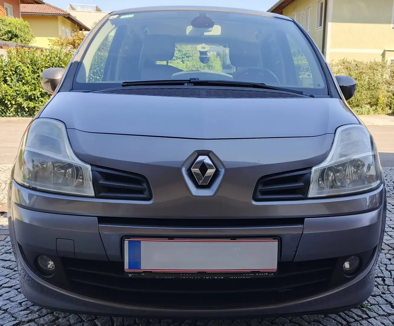 Renault Modus Modus Dynamique 1,6 16V Aut. Dynamique Grau - 1