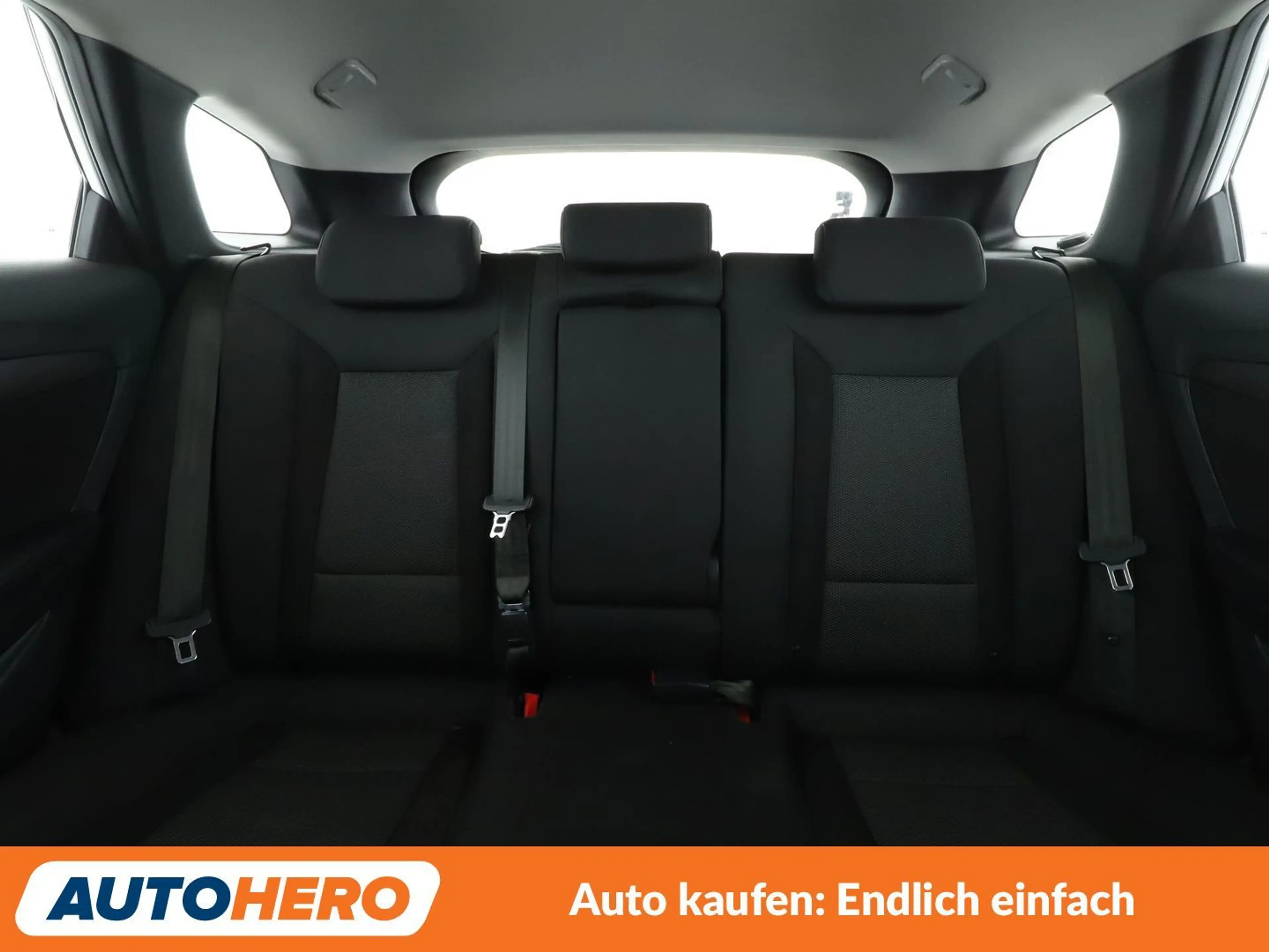 Hyundai i40 1.6 Classic Blue *ALU*KLIMA*GARANTIE* — photo 14