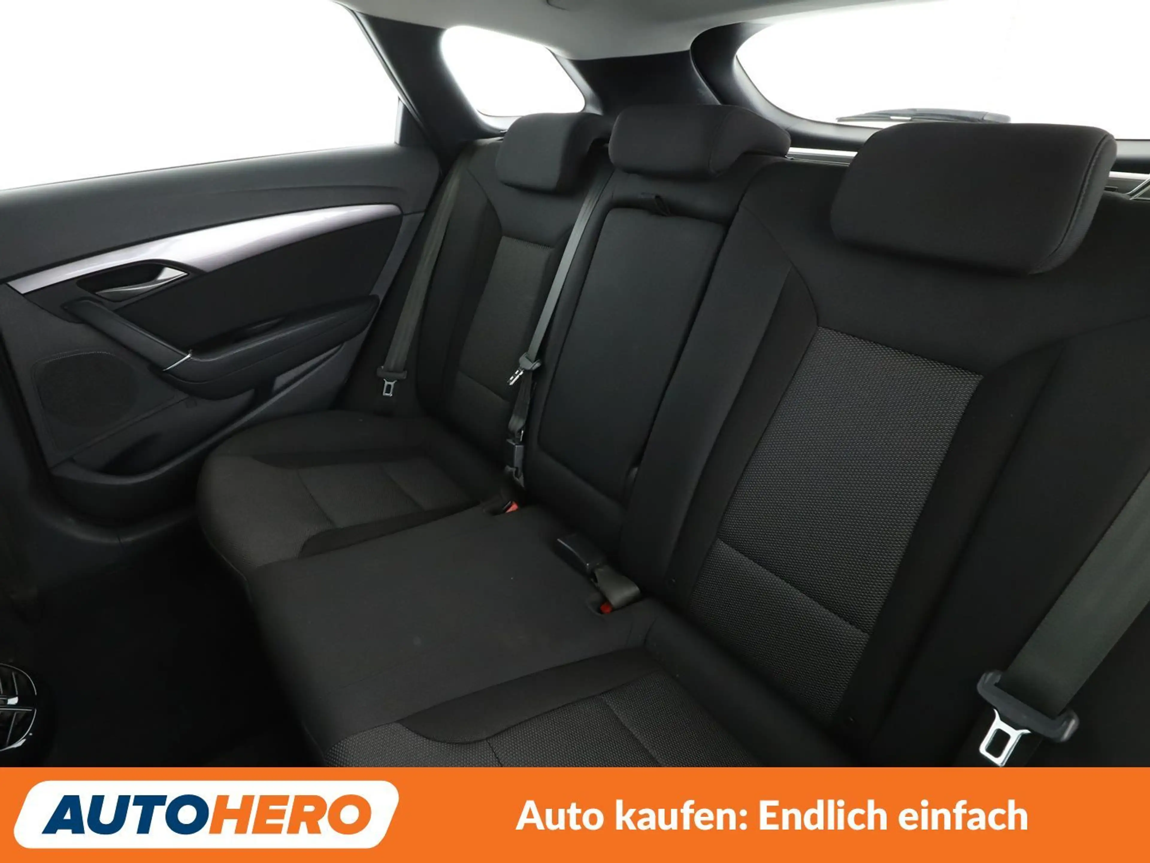 Hyundai i40 1.6 Classic Blue *ALU*KLIMA*GARANTIE* — photo 15