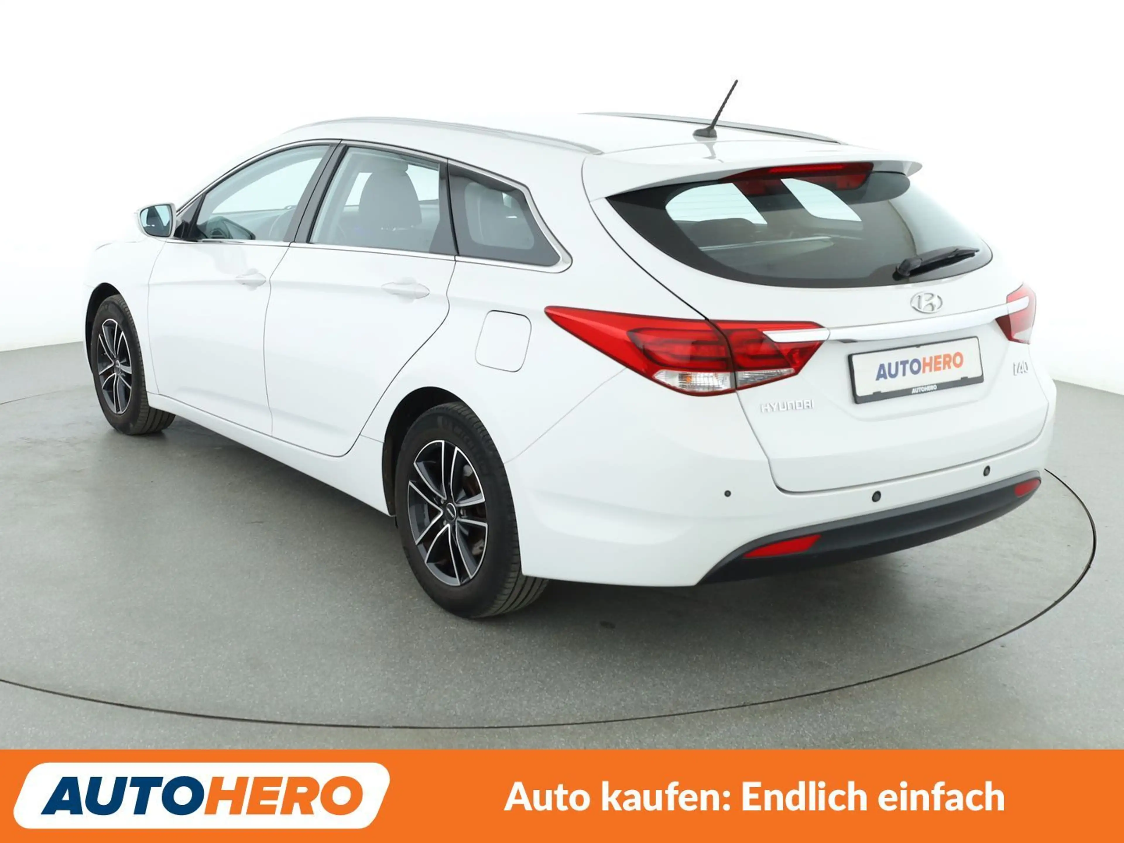 Hyundai i40 1.6 Classic Blue *ALU*KLIMA*GARANTIE* — photo 4