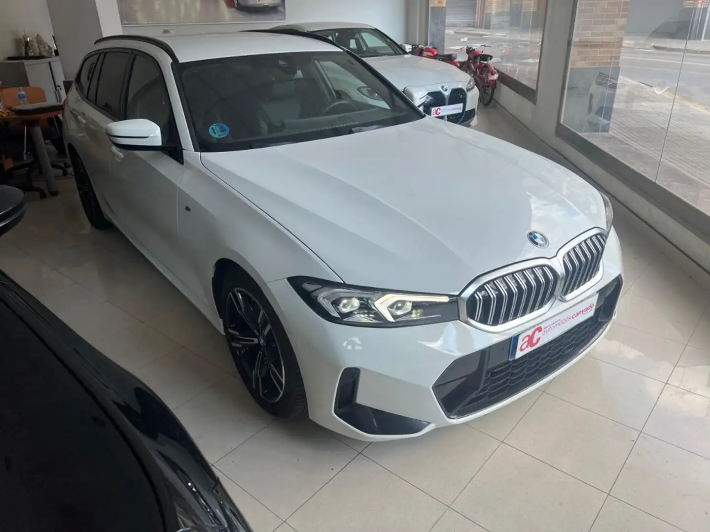 BMW 318 318dA Touring M Sport Blanco - 2