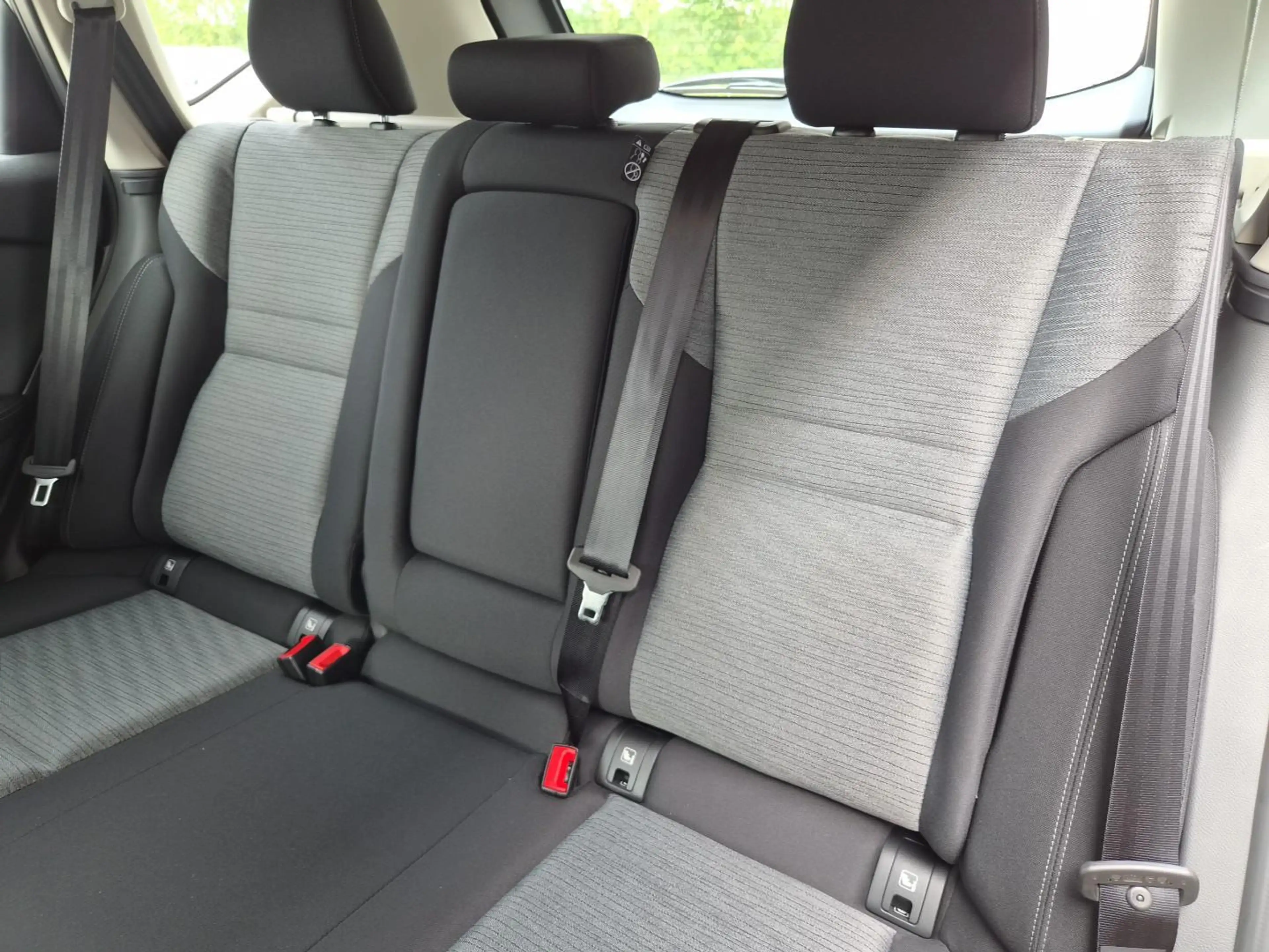 Nissan X-Trail Acenta 1.5 MHEV 163PS Automatik Sitzheizung v+h... — photo 11