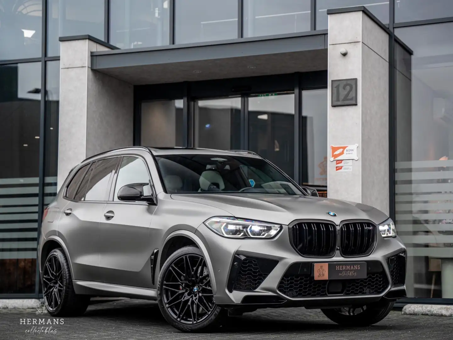 BMW X5 M Competition First Edition / 1 of 250 / Individual Grijs - 1