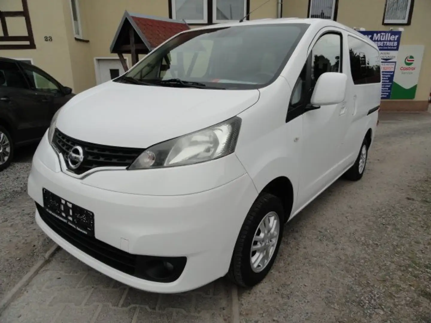 Nissan NV200 Evalia 1.6 Tekna 7 Sitzer+Navi+Alu Weiß - 1