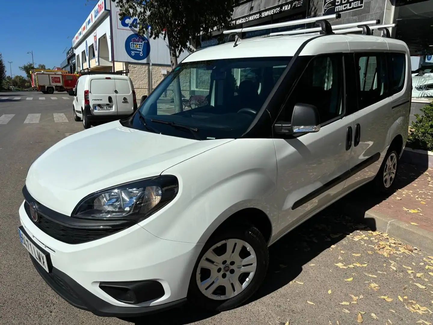 Fiat Dobló Combi 1.3Mjt SX Maxi 70kW N1 Bianco - 1