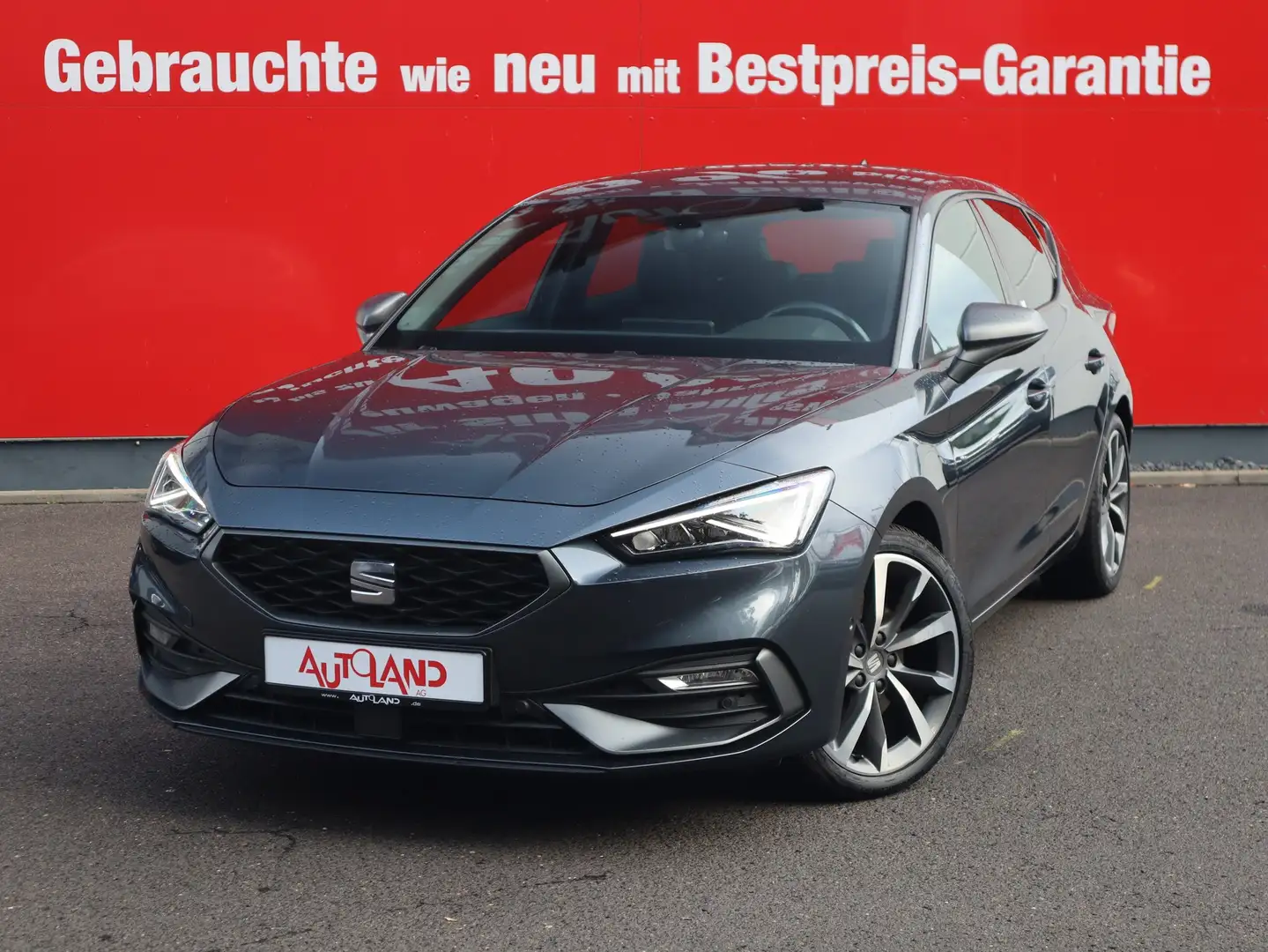 SEAT Leon 1.5 M-Hybrid FR VC ACC Keyless LED Navi PDC Grau - 2