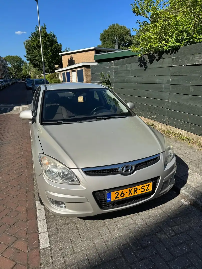 Hyundai i30 1.6 Comfort - 1