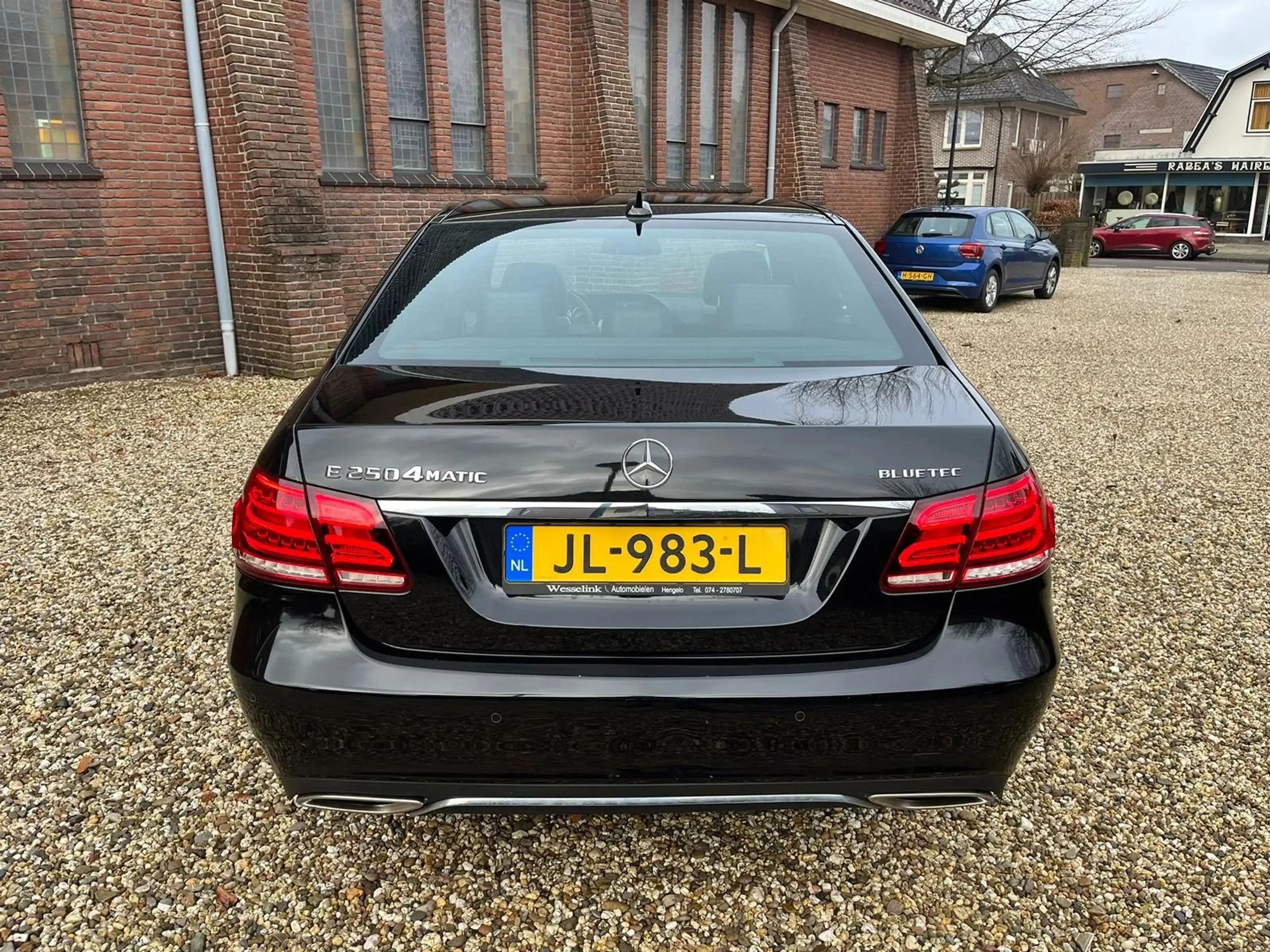 Mercedes-Benz E 250 BlueTEC 4MATIC Avantgarde — photo 10
