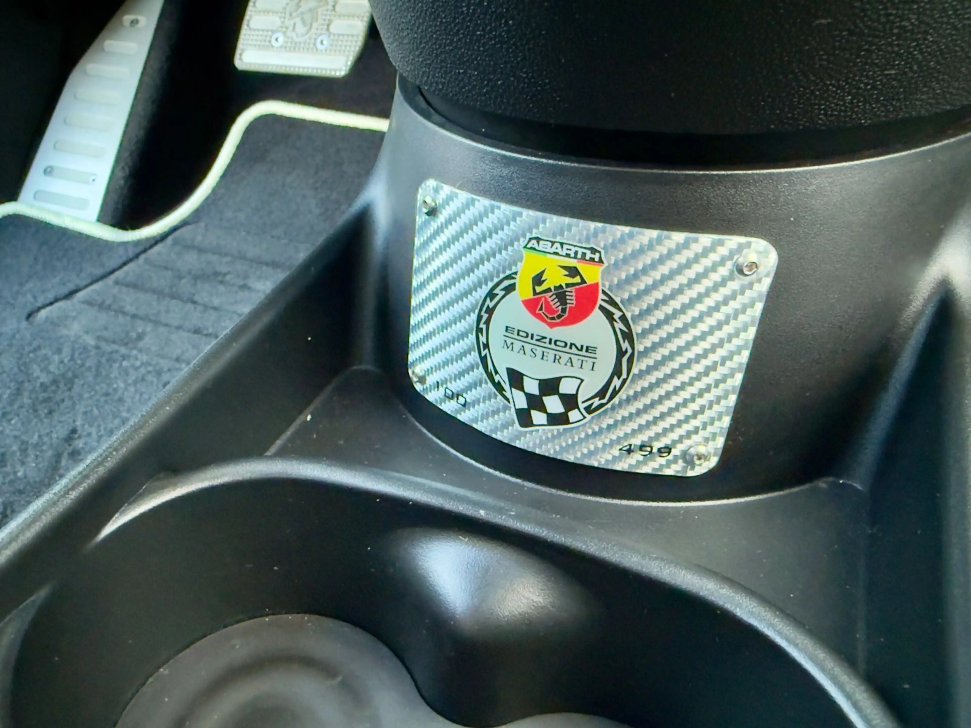 Abarth 500 Cabrio 695 Edizione Maserati — photo 10