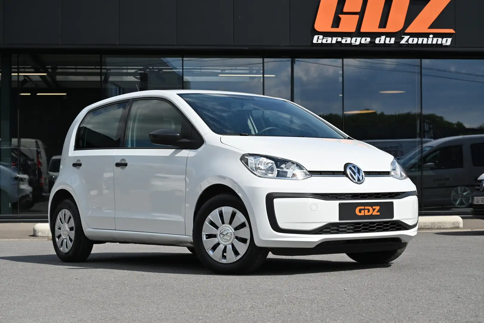 Volkswagen up! 1.0 MPi 60 Ch Blanc - 1