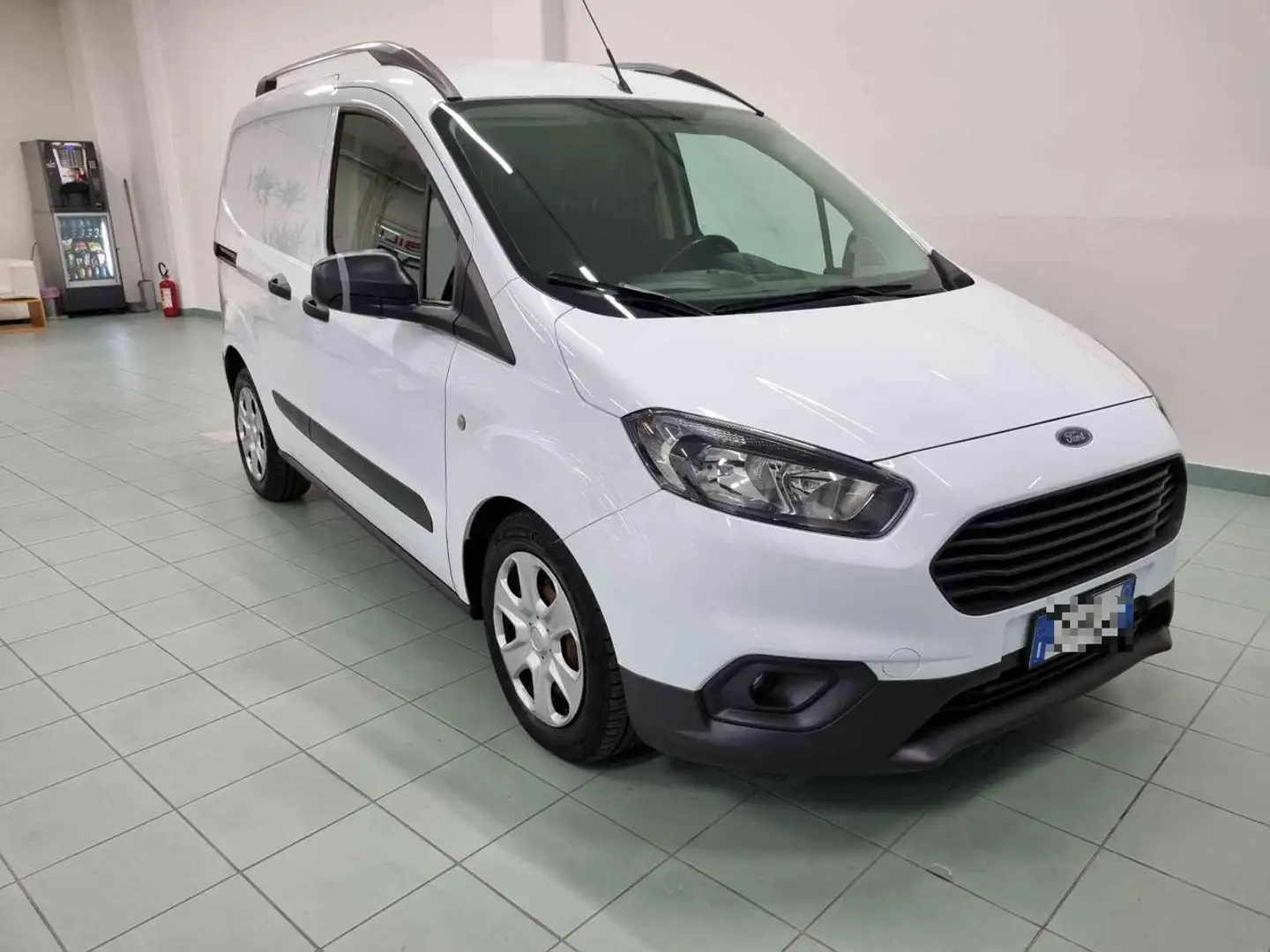 Ford Transit Courier 1.5 TDCi 100 CV Van Trend Weiß - 1