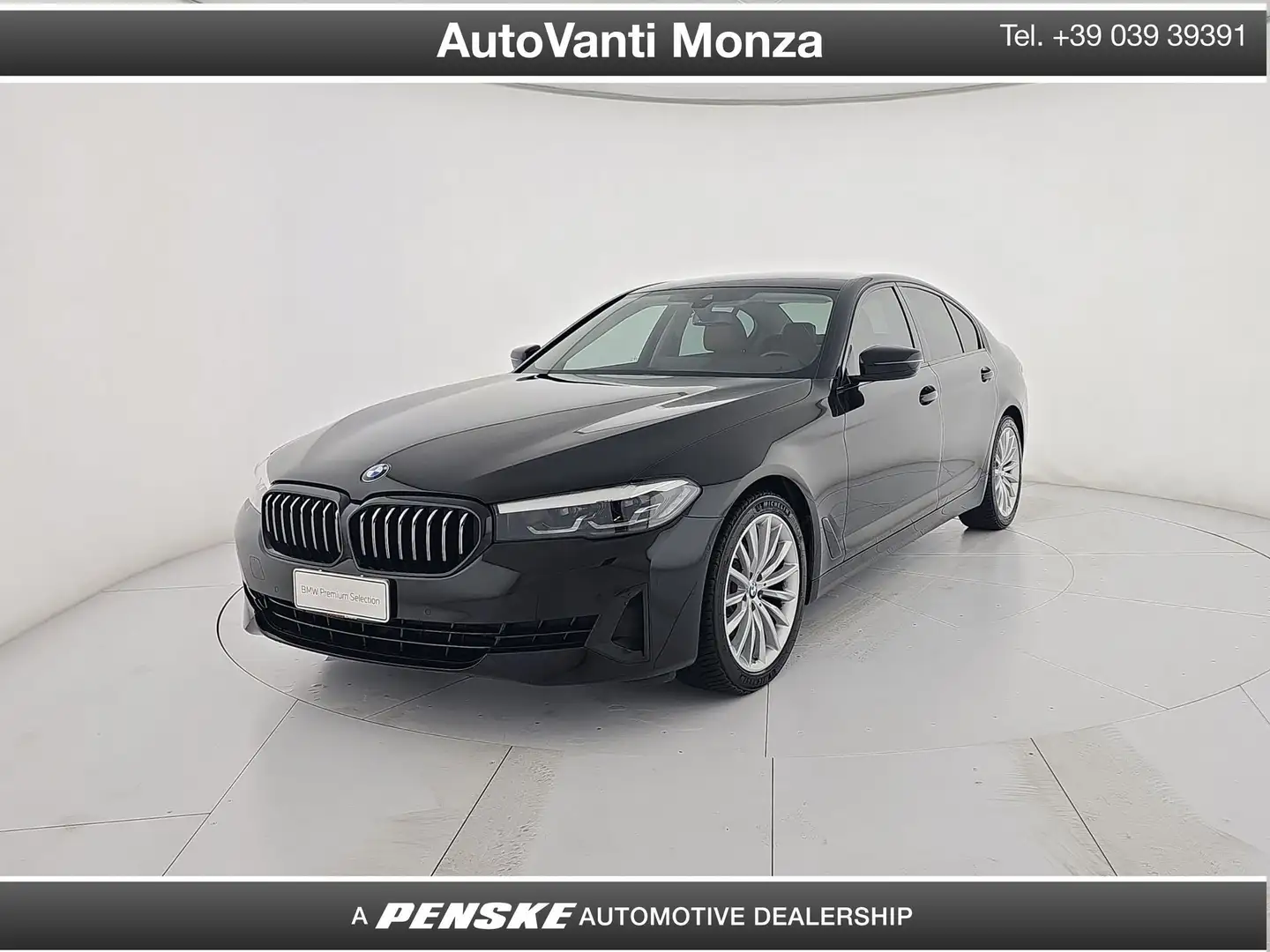 BMW 520 520d 48V xDrive Luxury Noir - 1