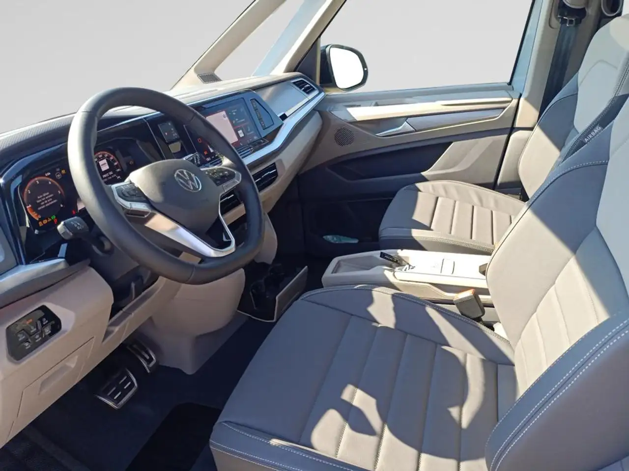 Volkswagen T7 Multivan Multivan 2.0 TDi Style Business DSG 9