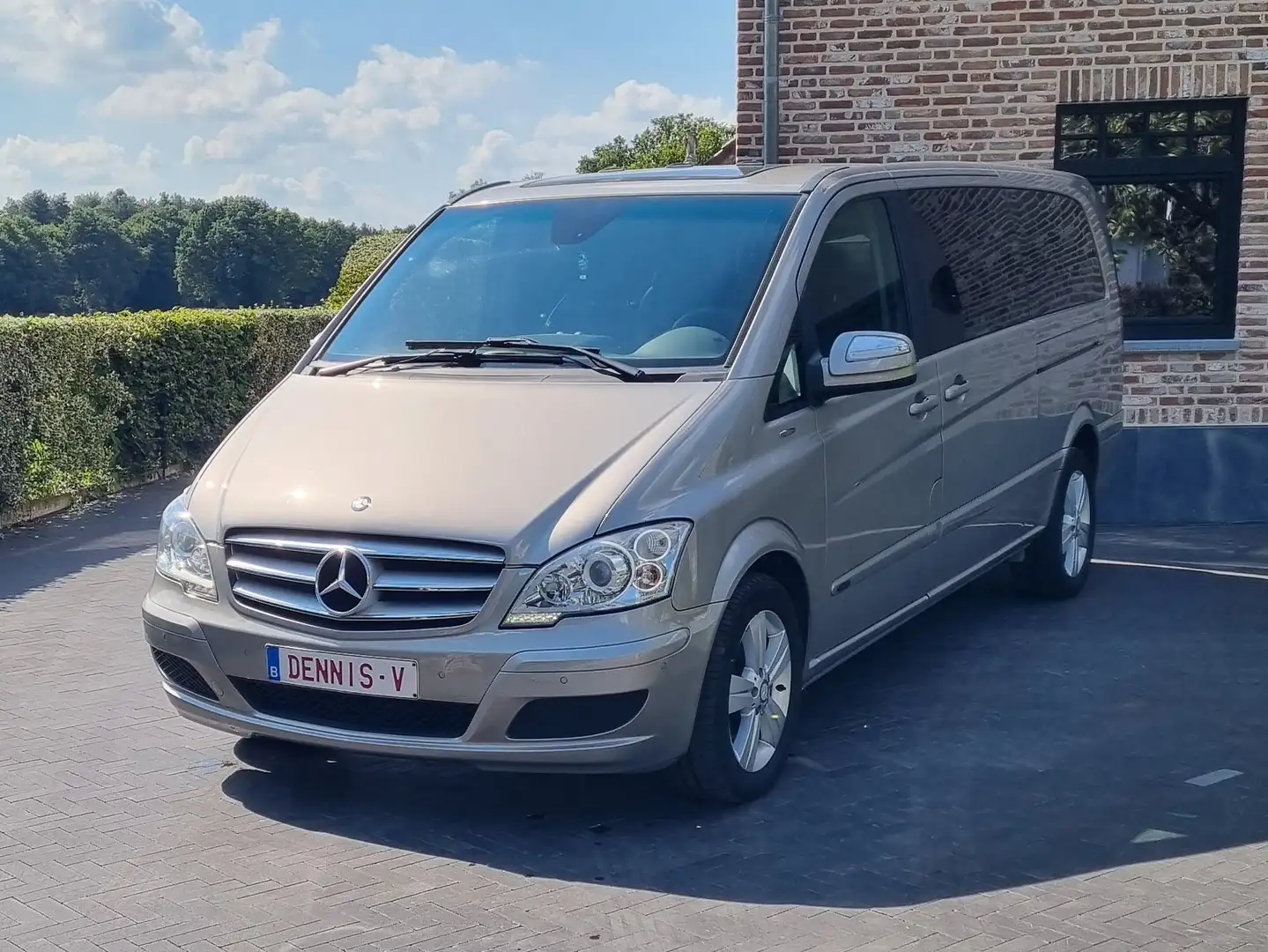 Mercedes-Benz Viano Viano 2.2 CDI DPF extralang Automatik Trend Beige - 1