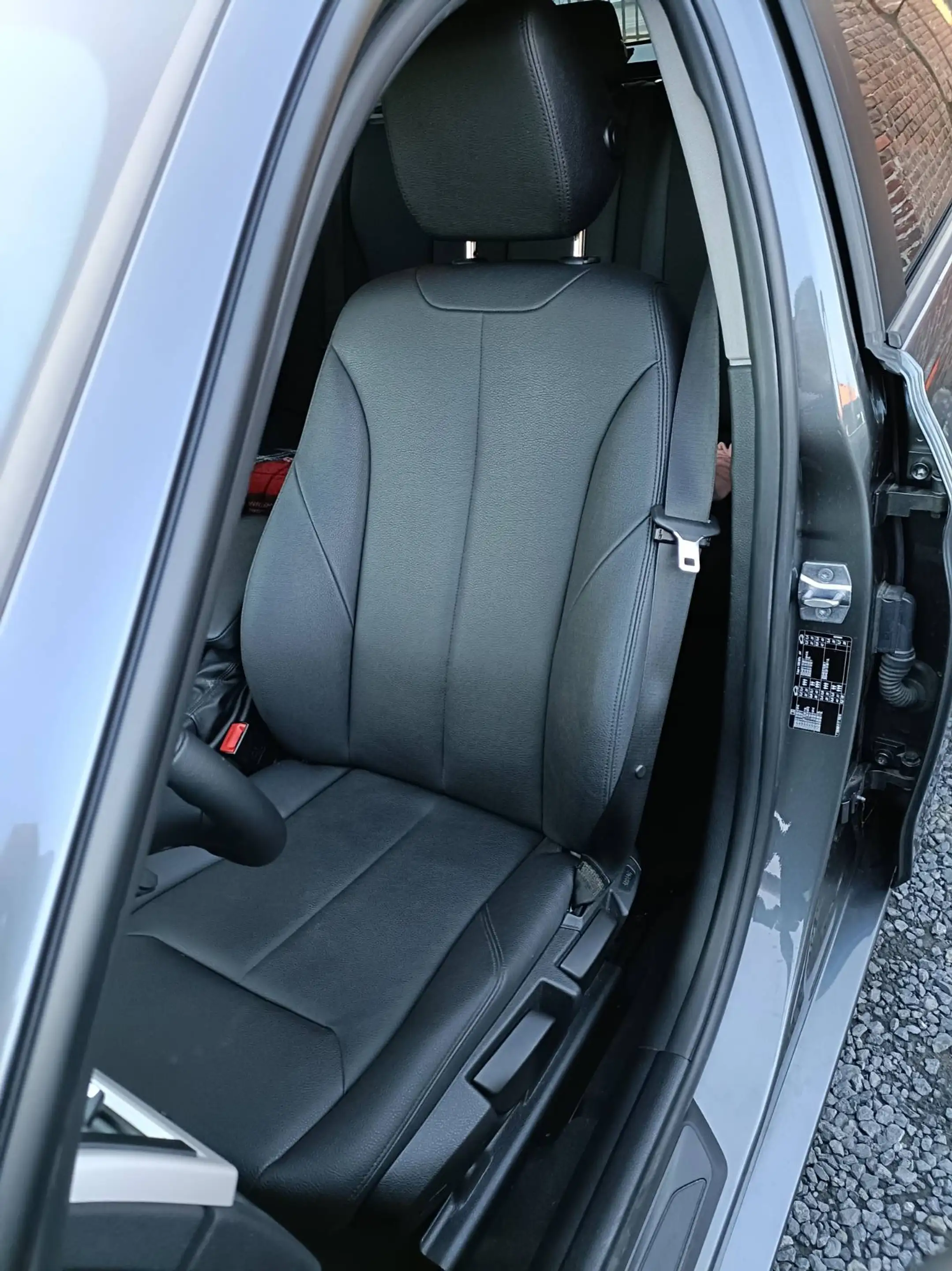 BMW 316 Touring 316 d — photo 8