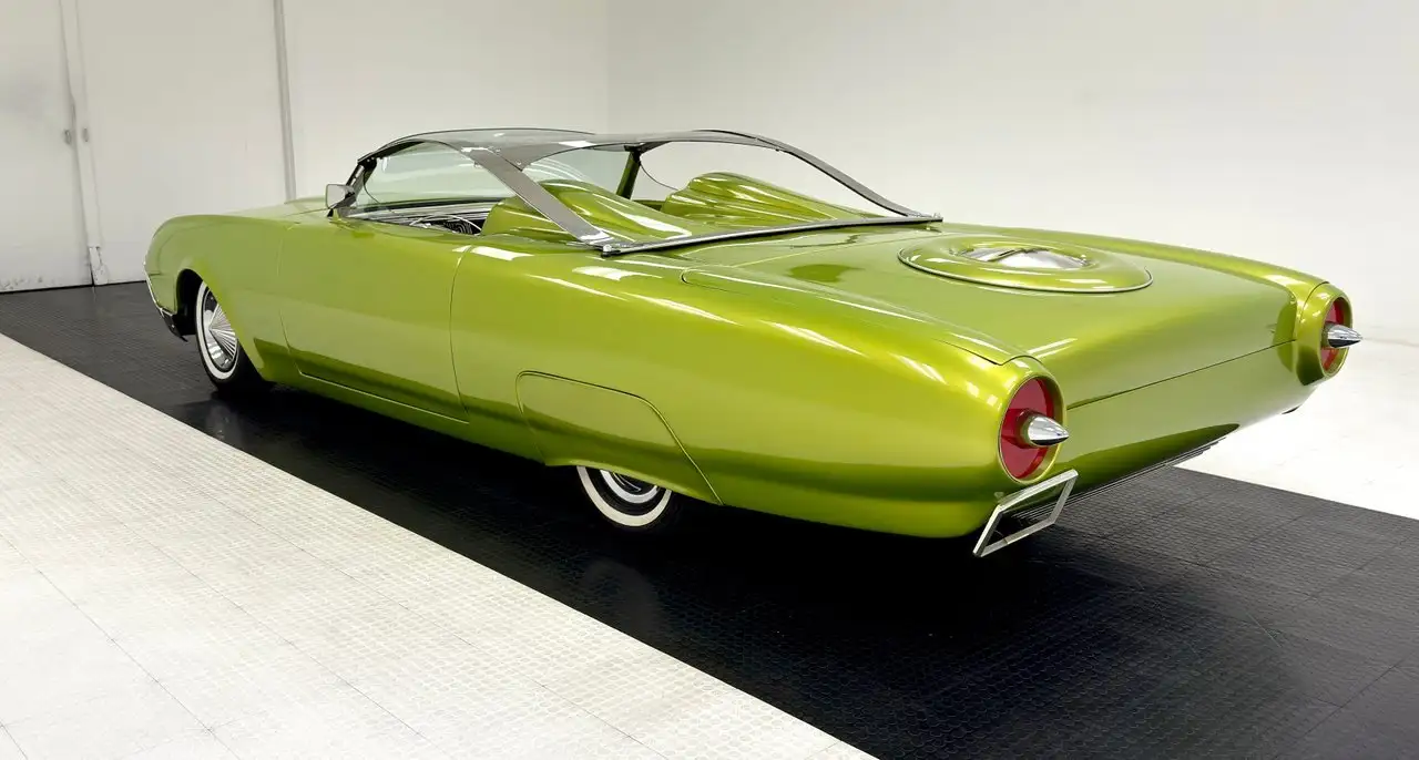 Ford Thunderbird Custom Roadster, foto 3