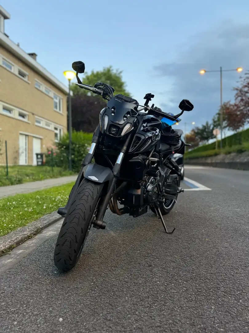 Yamaha MT-07 Pure Fekete - 2