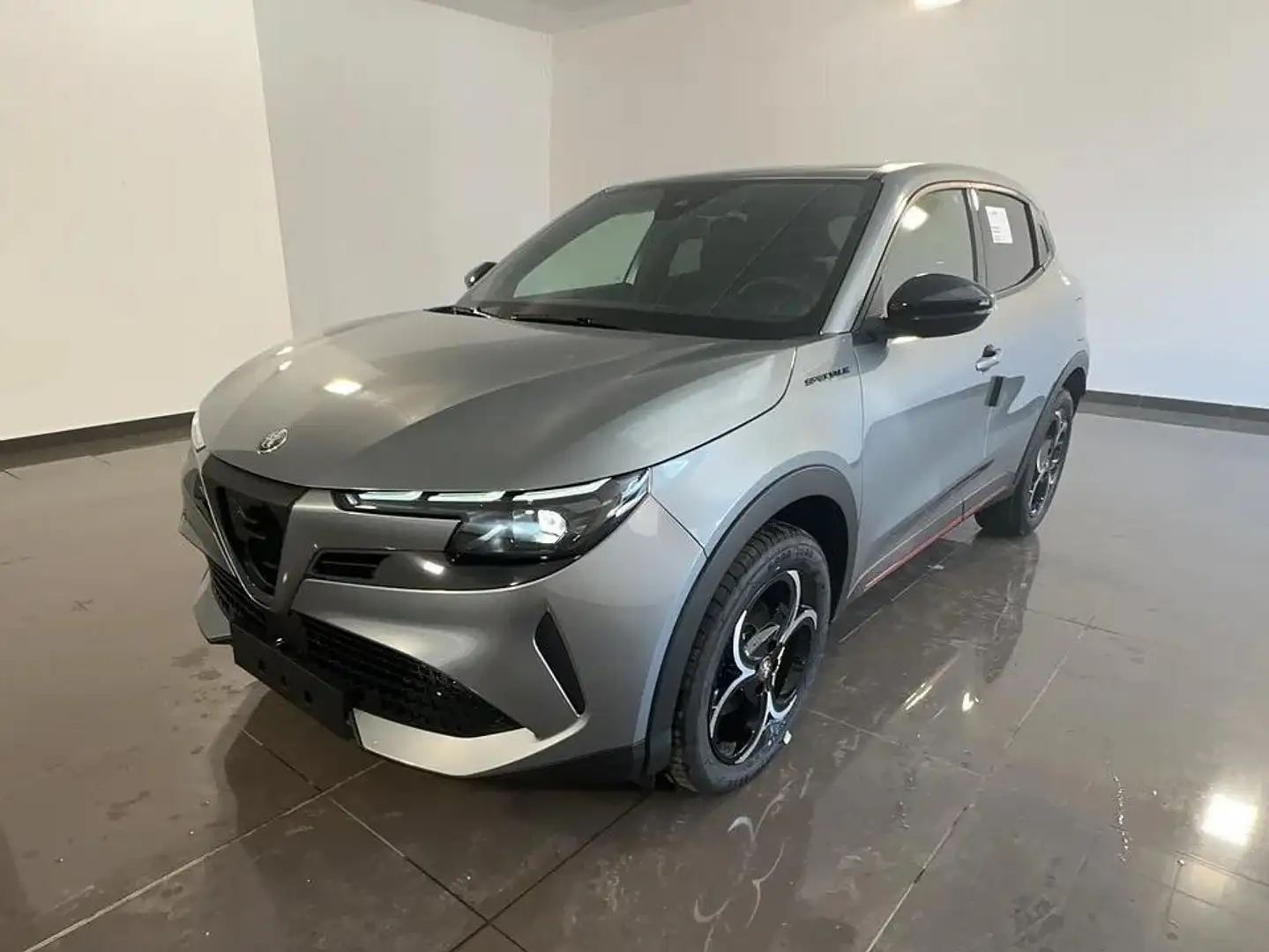 Alfa Romeo Junior Junior 1.2 ibrida Speciale 136cv edct6 Grau - 1