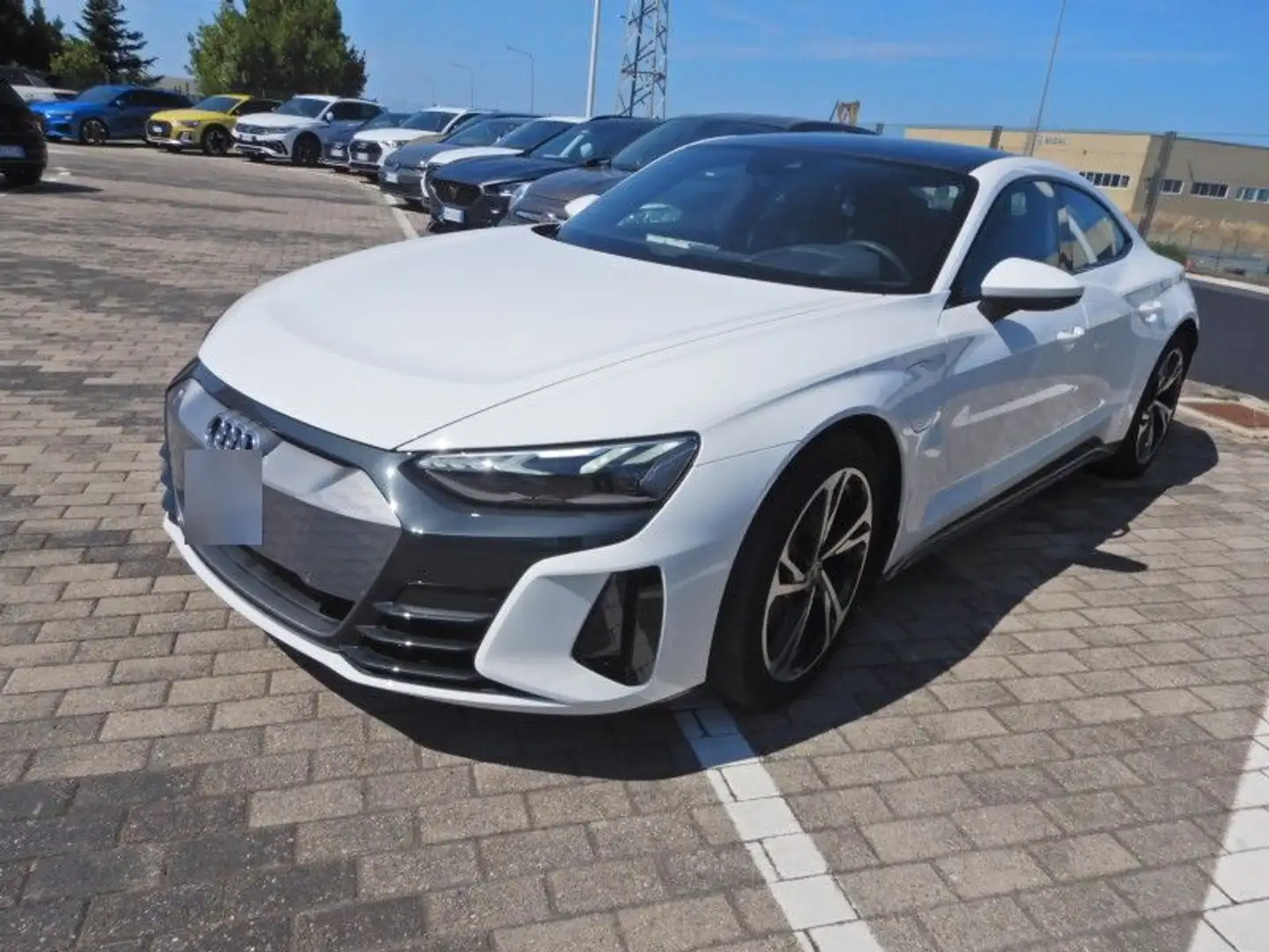 Audi e-tron GT quattro Panorama Naviplus PDC Sitzh. Pano Weiß - 2