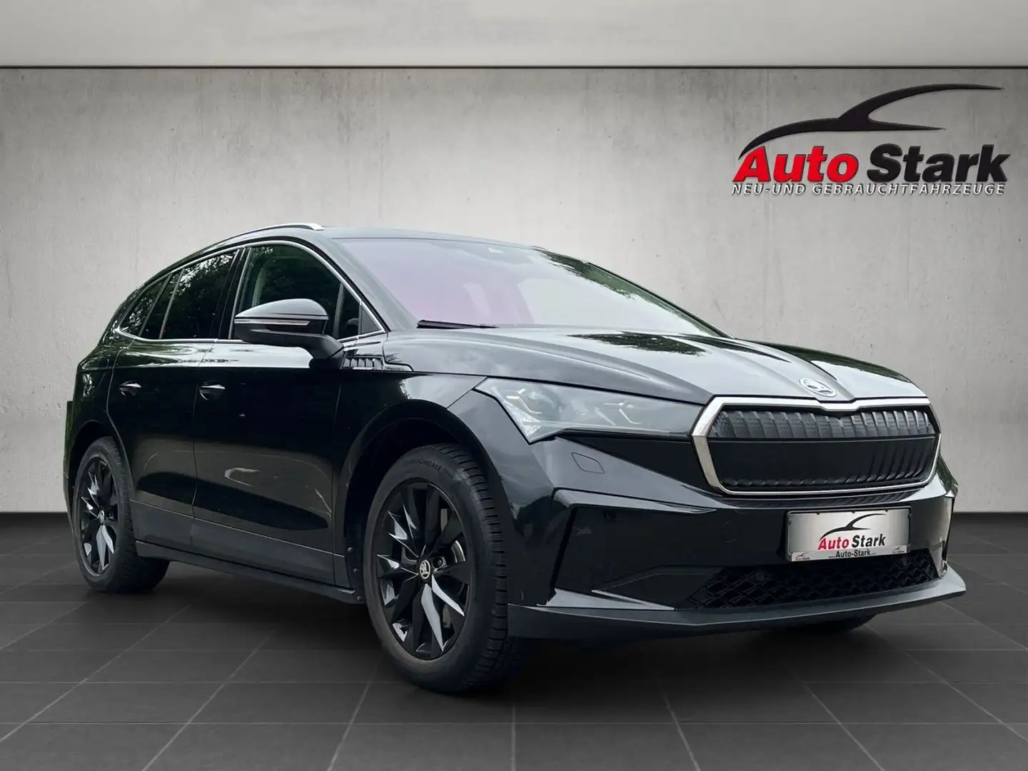 Skoda Enyaq 80 Suite°150KW°AHK°LED°Standhzg°Navi°Leder°Apple° Schwarz - 2