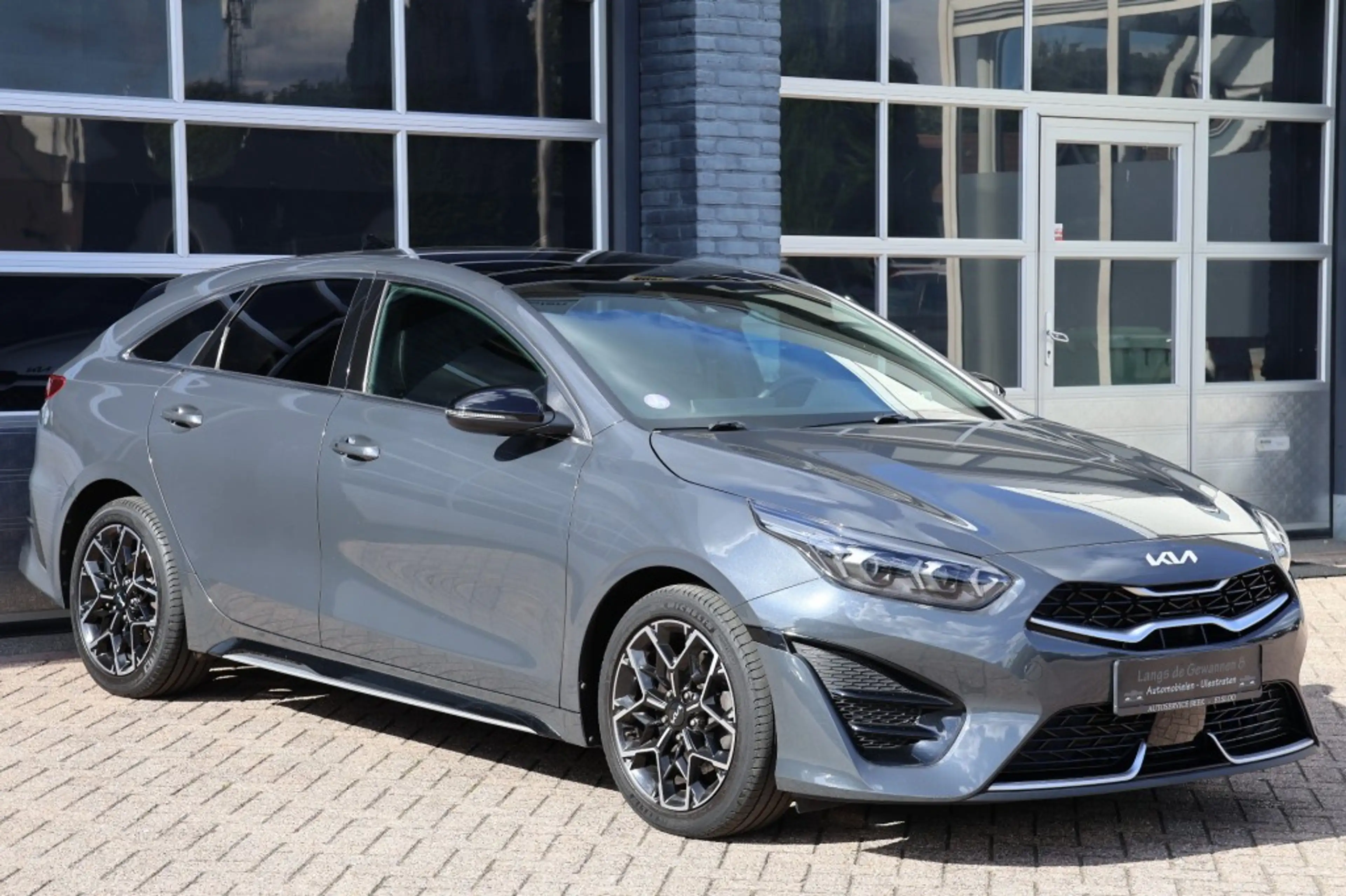 Kia ProCeed / pro_cee'd 1.0 T-Gdi GT-Plusline, panoramadak, navigatie — photo 3