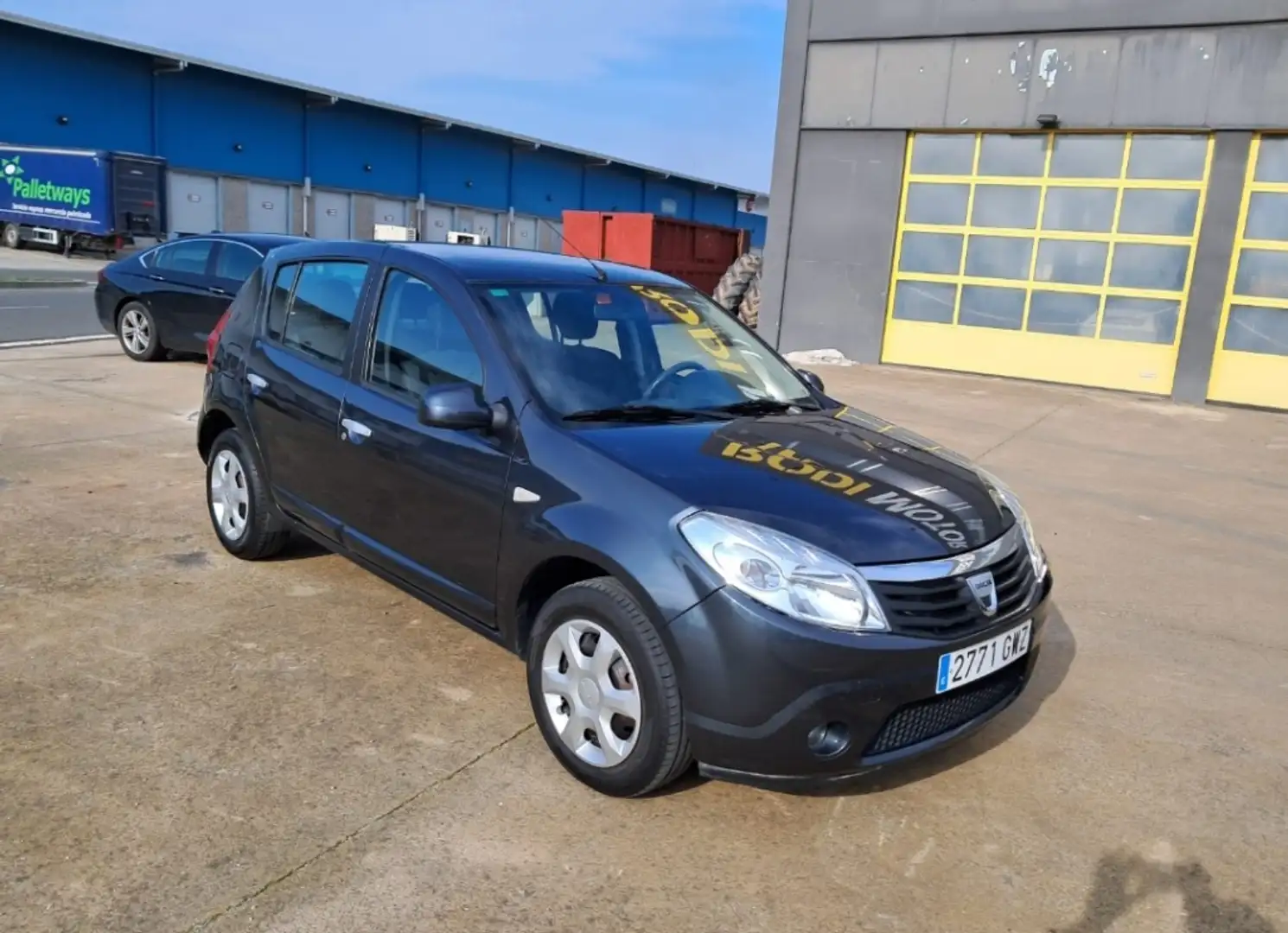 Dacia Sandero 1.5dCi Ambiance 75 Gris - 2