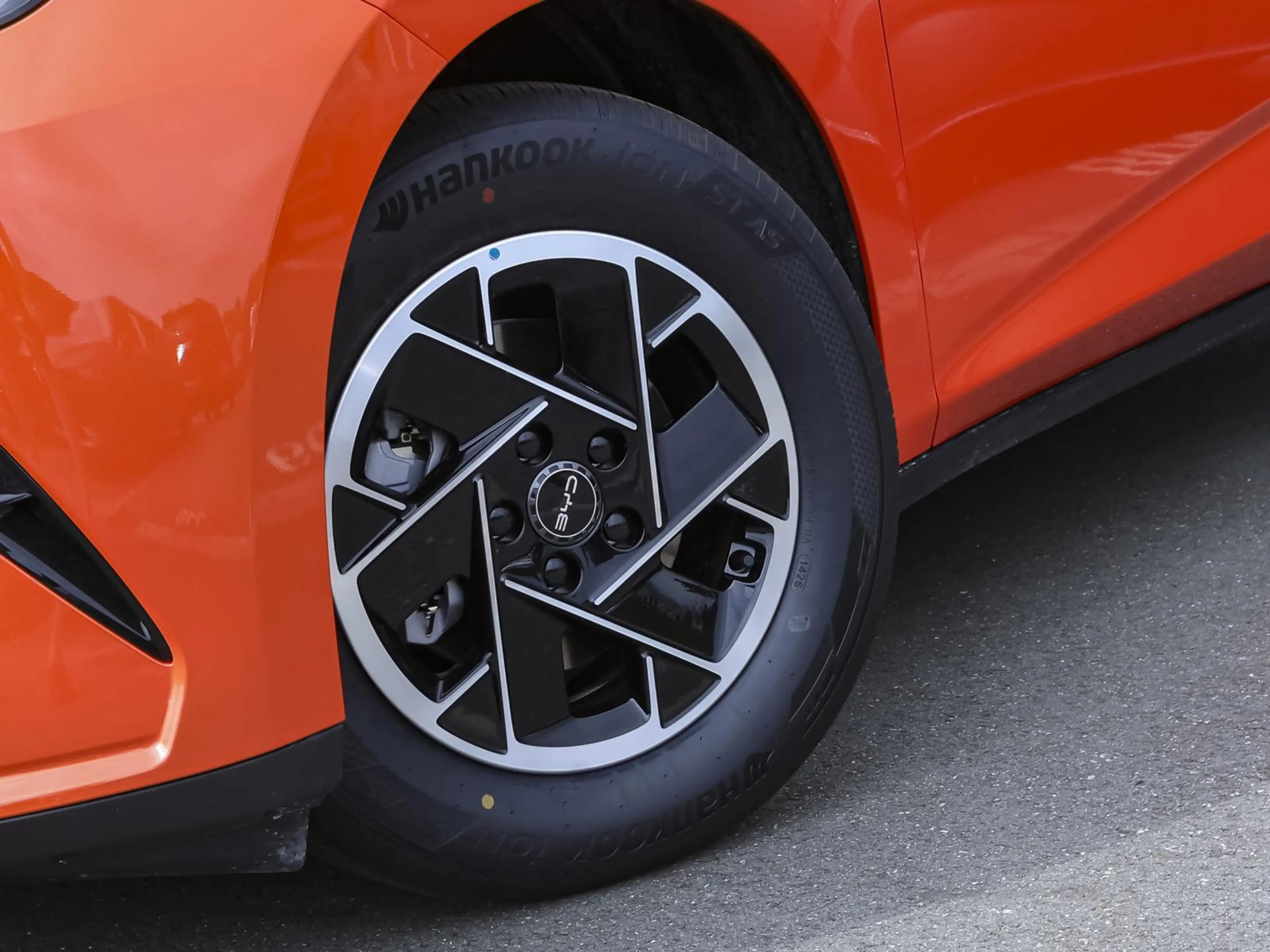 BYD Dolphin G DM-i Active Gewerbe Aktion — photo 7