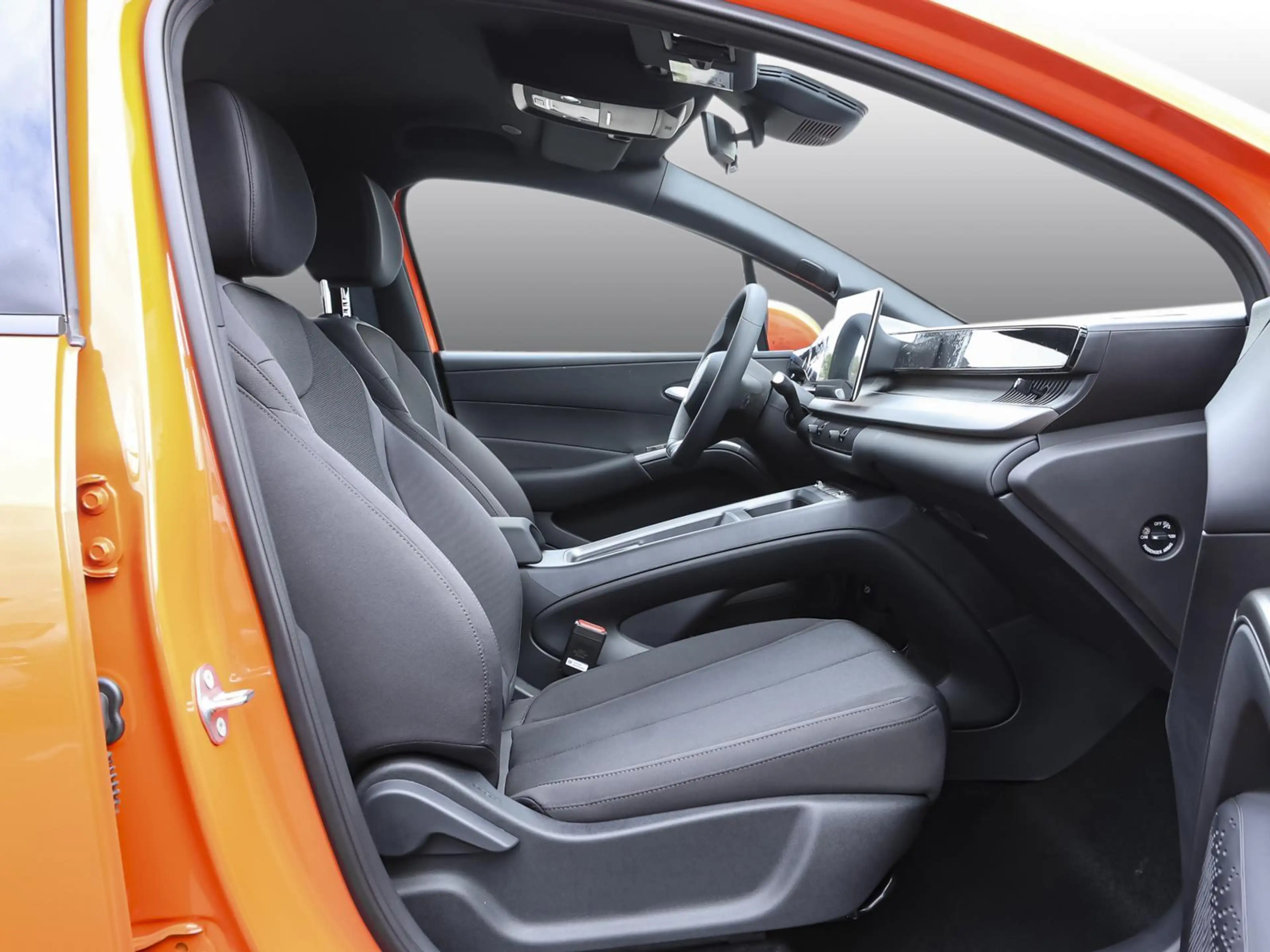 BYD Dolphin G DM-i Active Gewerbe Aktion — photo 3