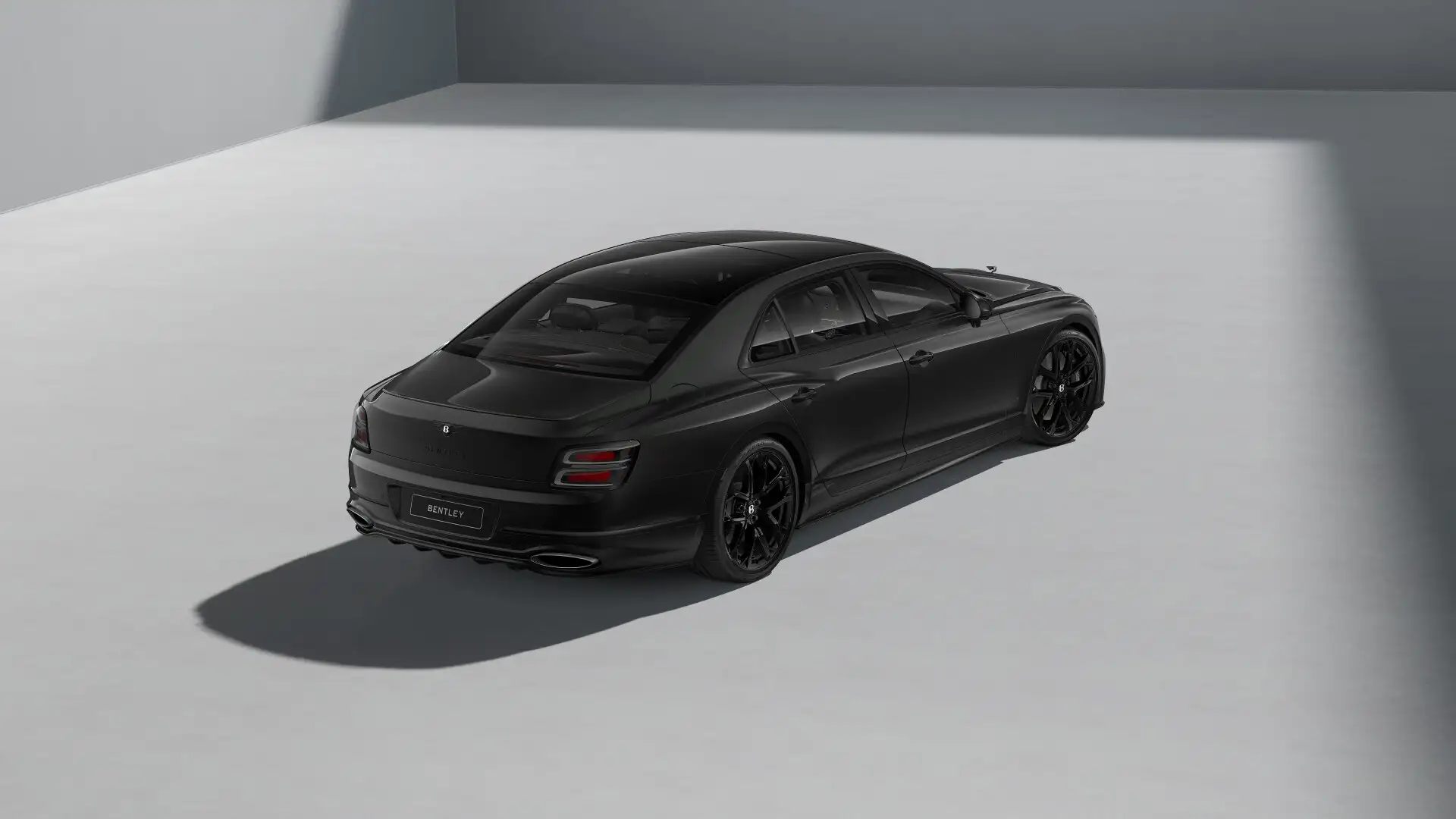 벤틀리 플라잉스퍼 4.0 V8 Plug-in Hybrid 2026 블랙 사진 5