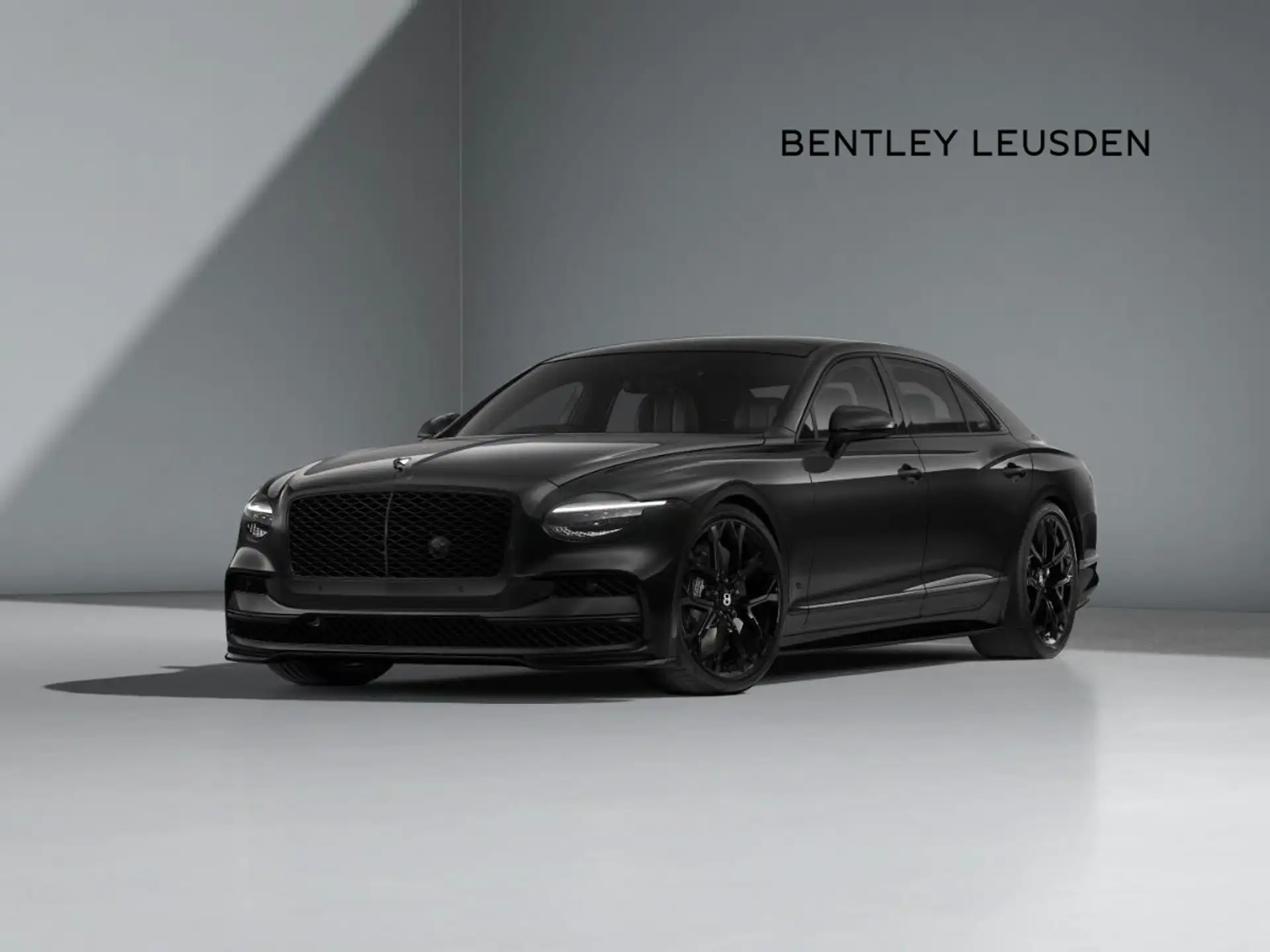 벤틀리 플라잉스퍼 4.0 V8 Plug-in Hybrid 2026 블랙 사진 1
