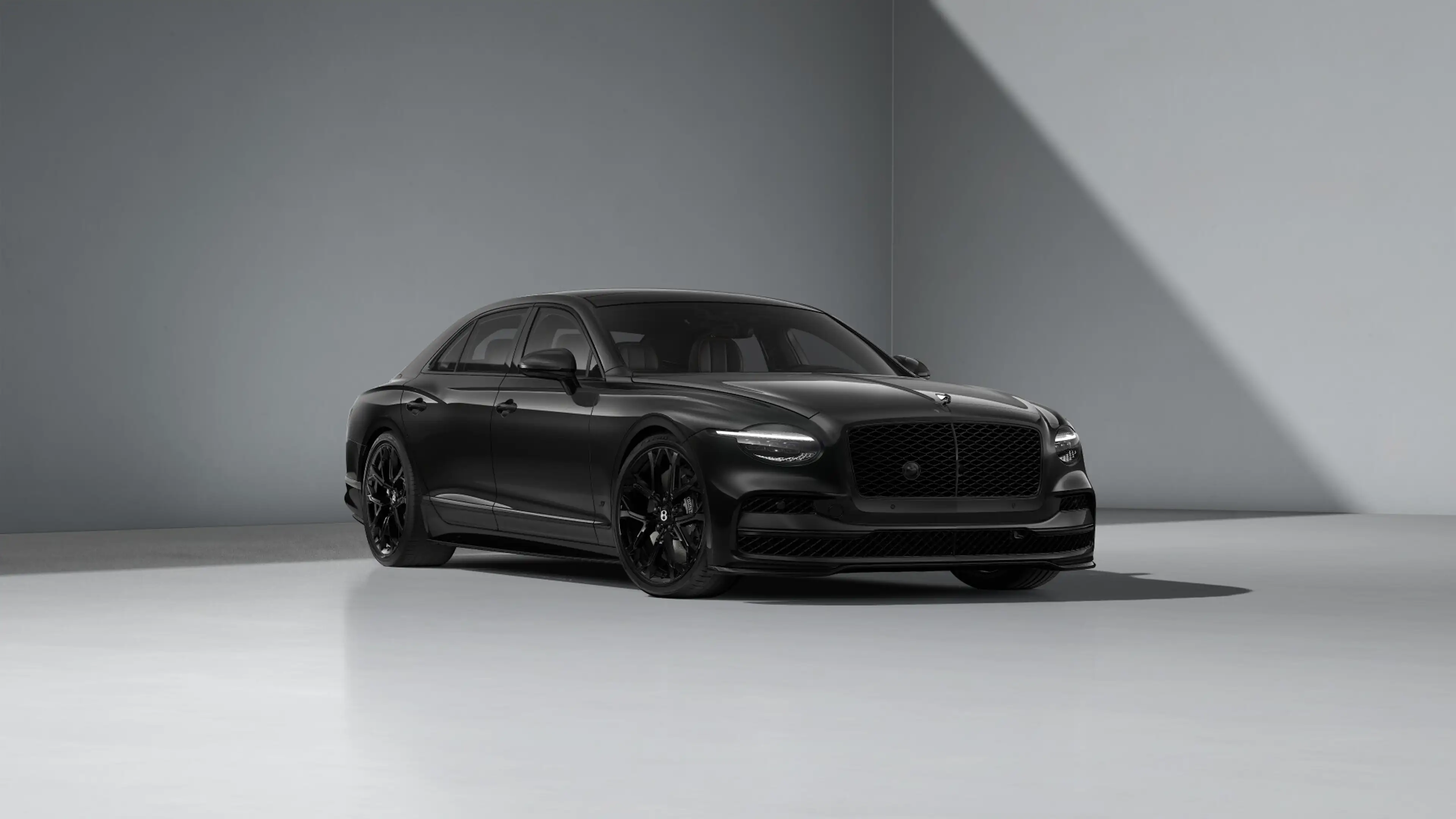 Bentley Flying Spur S V8 Hybrid MY2027 | Coming soon — photo 3