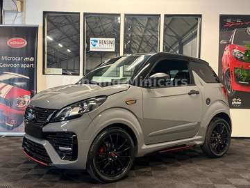 JS50 Klima Apple Carplay Mopedauto Microcar 45KM