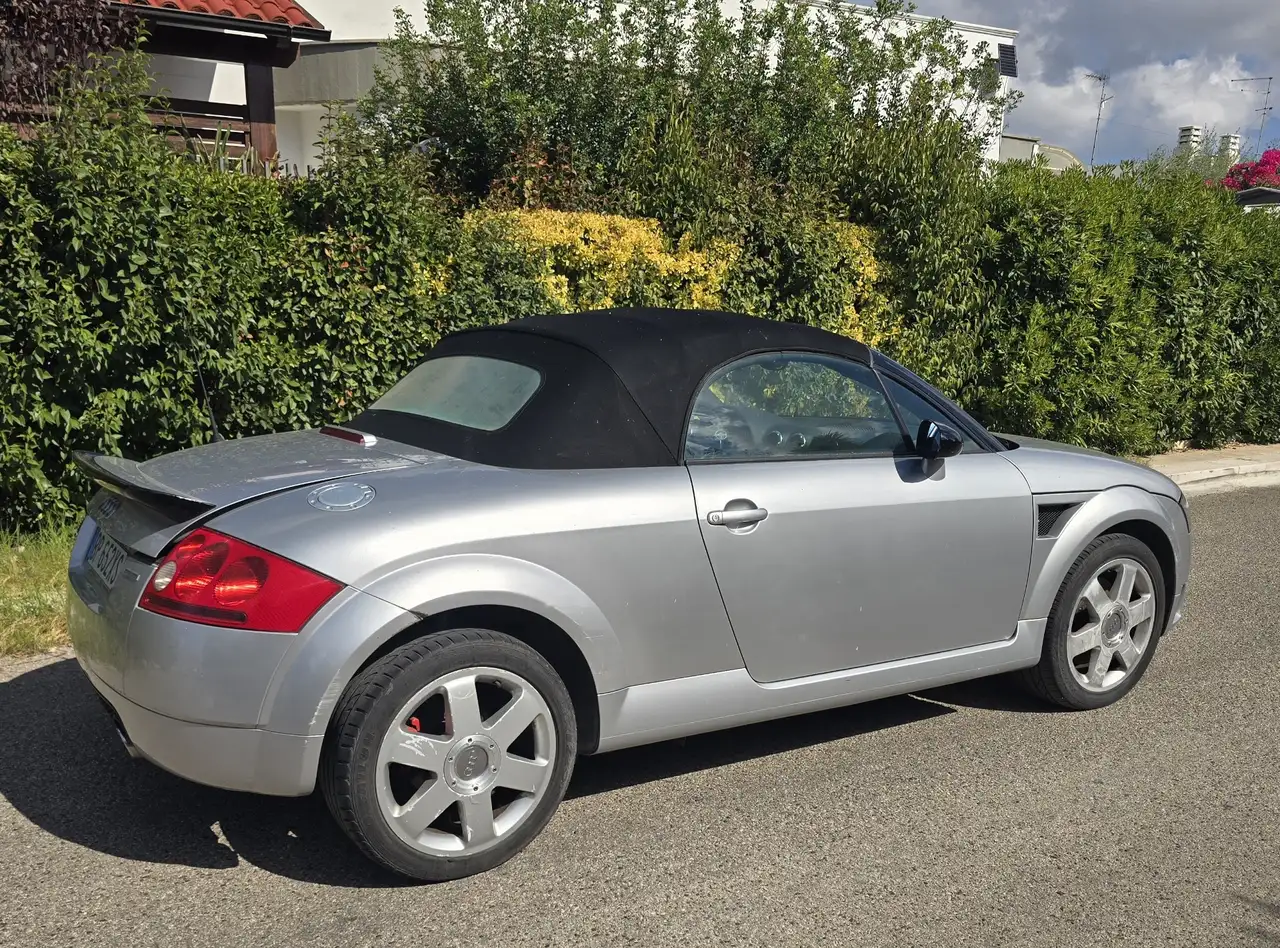 Audi TT Roadster 1.8t quattro 225cv, foto 11