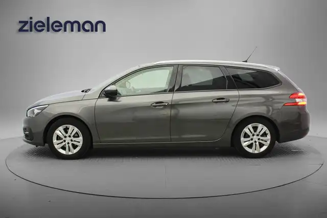 Peugeot 308 view 19