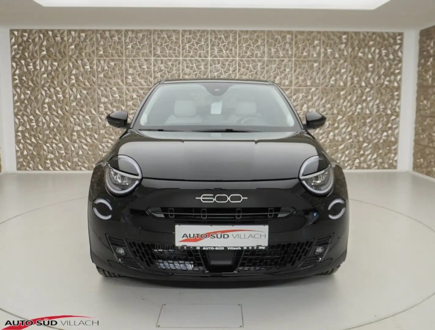 Fiat 600 Hybrid LA PRIMA 110 Schwarz - 2