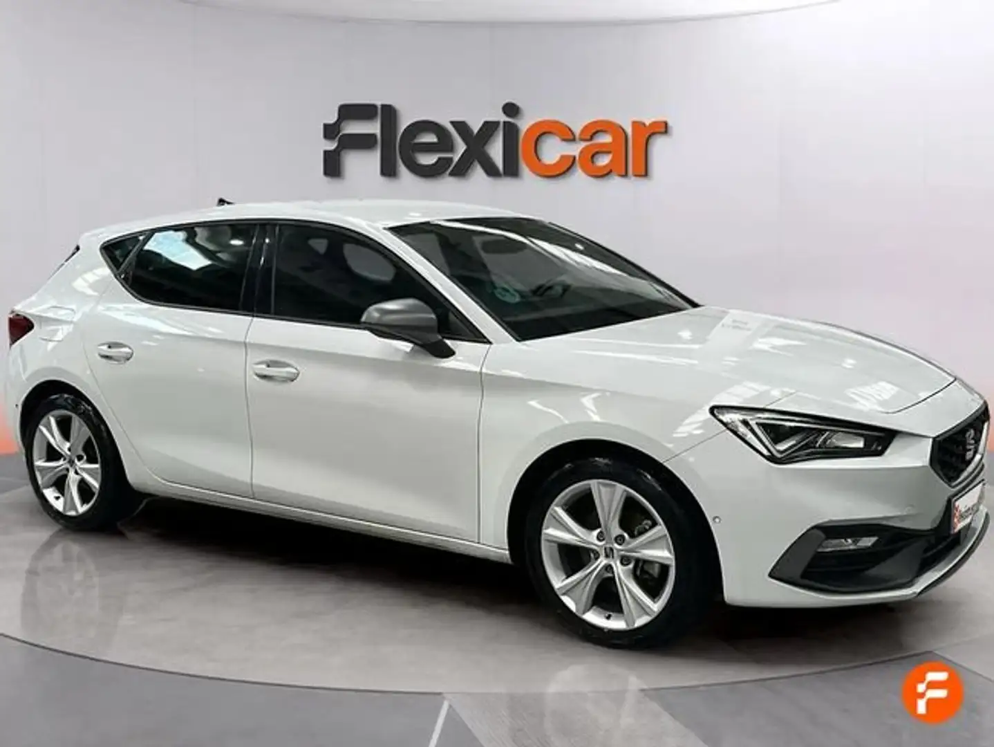 SEAT Leon 1.0 TSI S&S FR 25º Aniversario 110 Blanco - 2