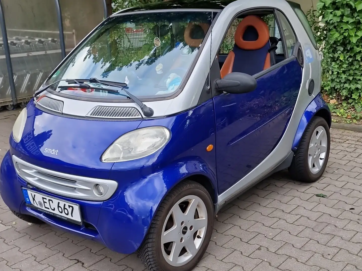 smart city-coupé/city-cabrio Bleu - 1