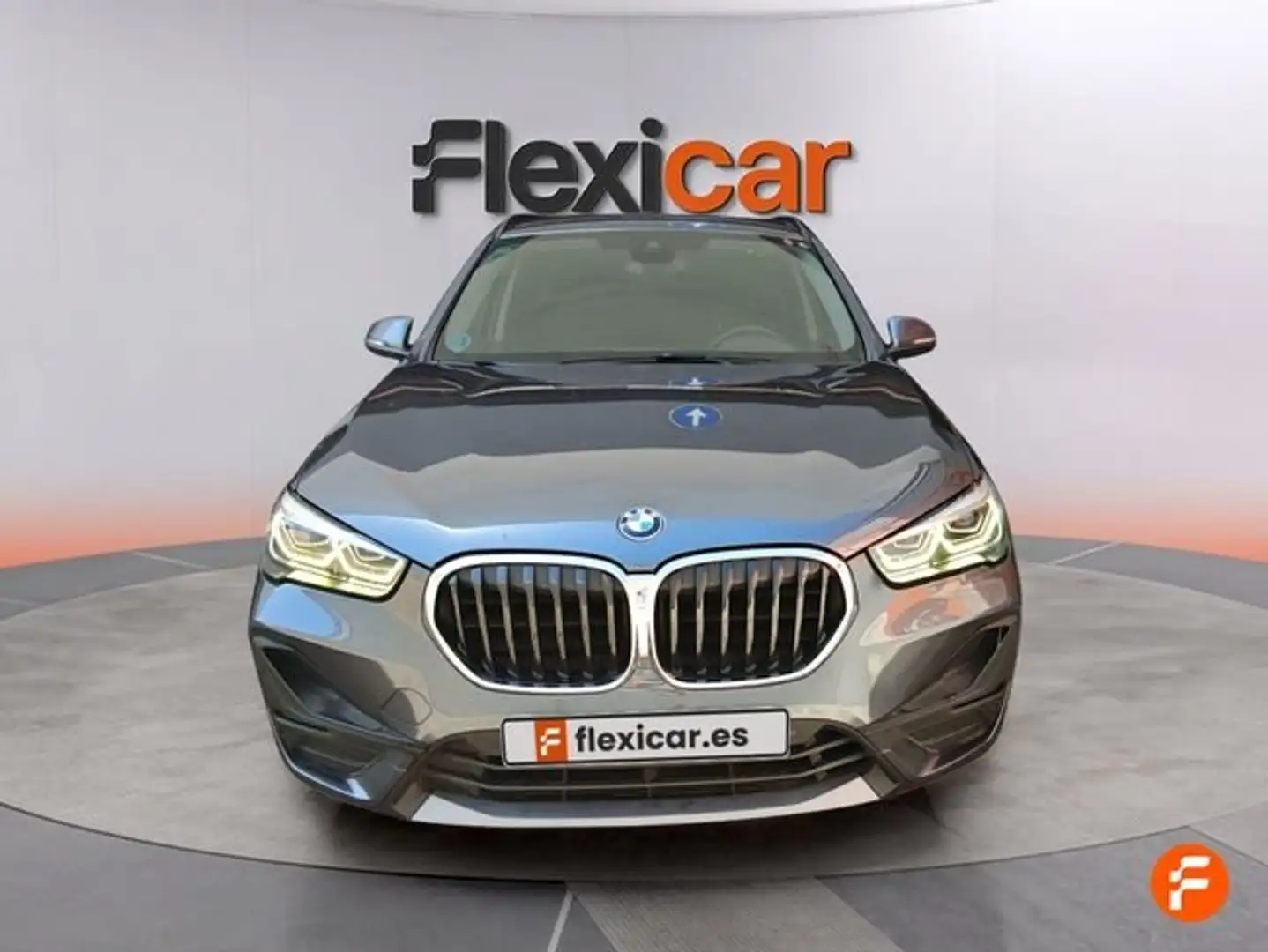 BMW X1 sDrive 18dA Gris - 2