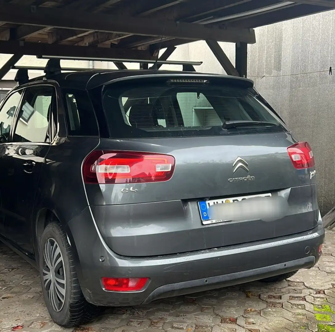 Citroen C4 Picasso HDi 115 Attraction Tüv bis 10/2027 - 1
