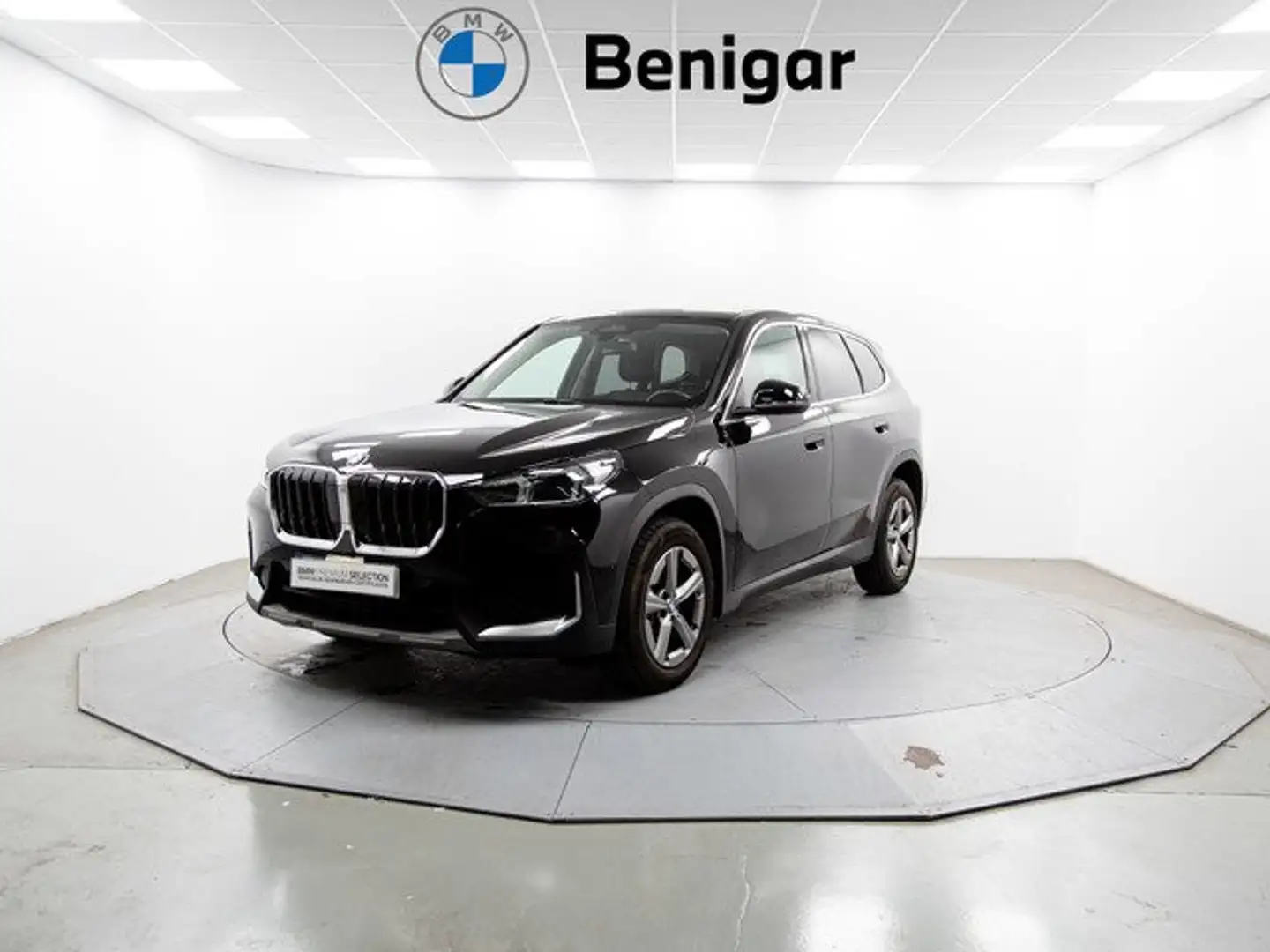 BMW X1 sDrive 18dA Negro - 1