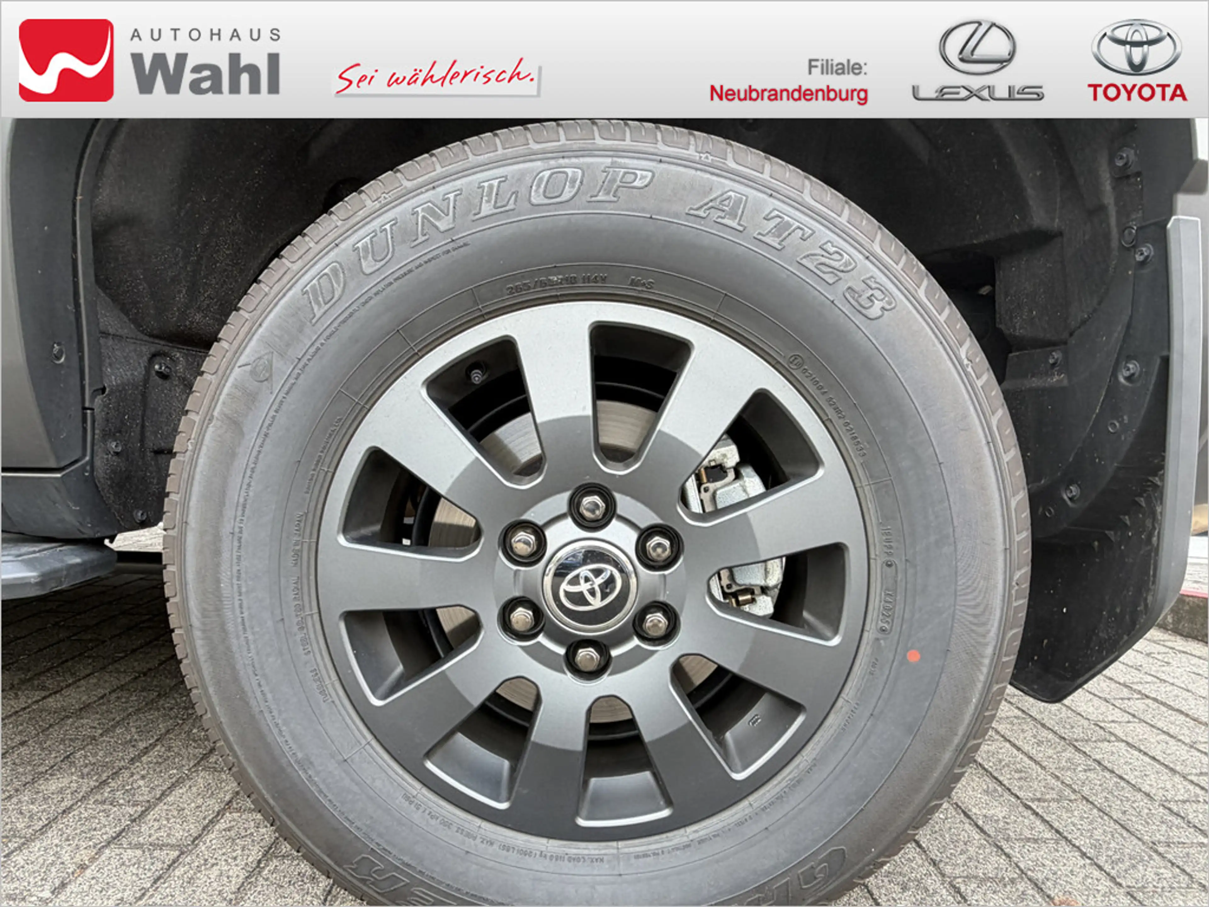 Toyota Land Cruiser 2.8 2,8 D-4D 151 kW AWD Executive — photo 5