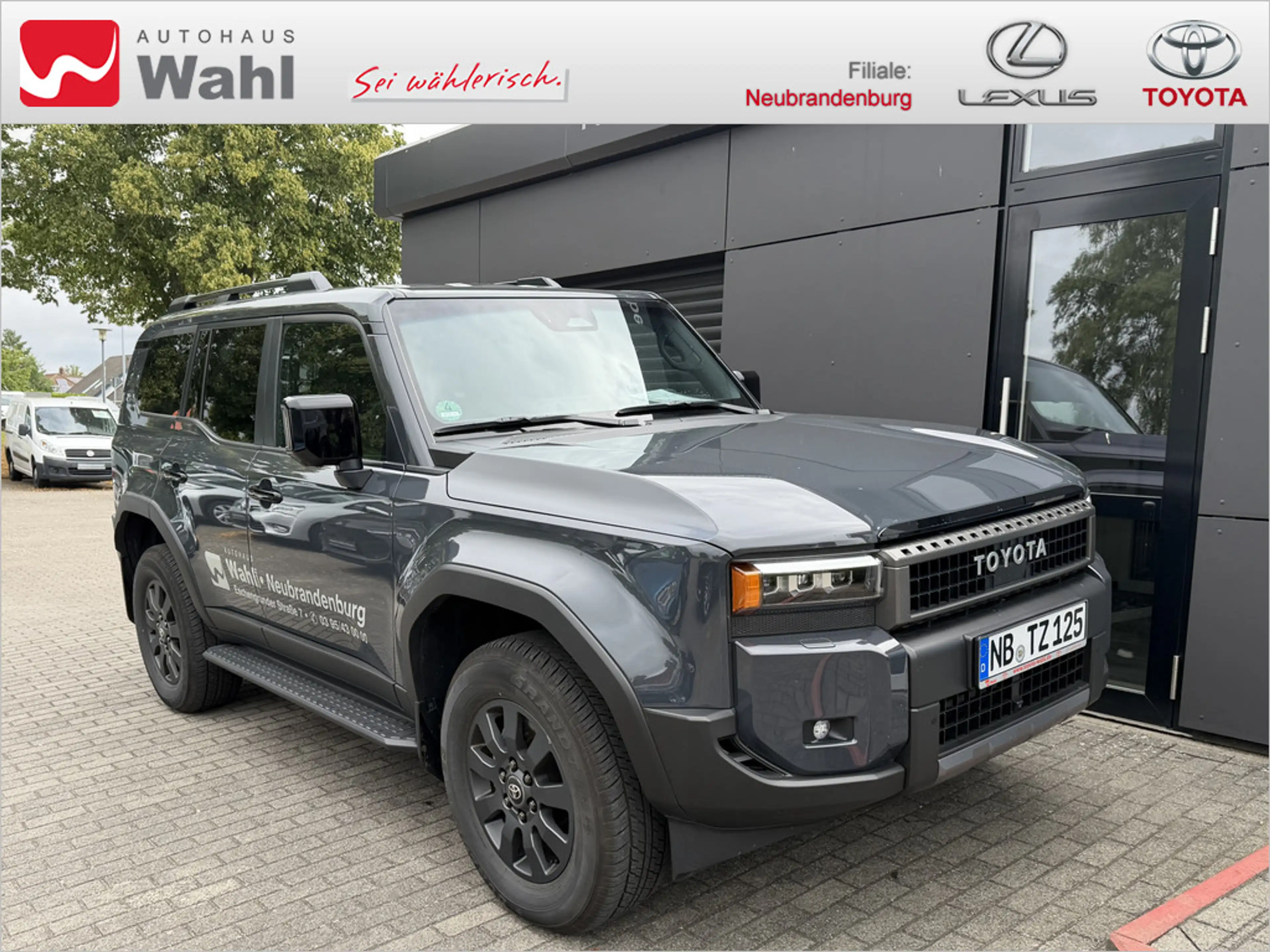 Toyota Land Cruiser 2.8 2,8 D-4D 151 kW AWD Executive — photo 10
