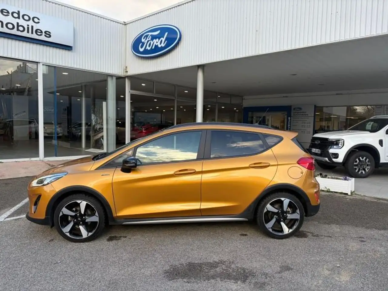 Ford Fiesta Active — photo 3