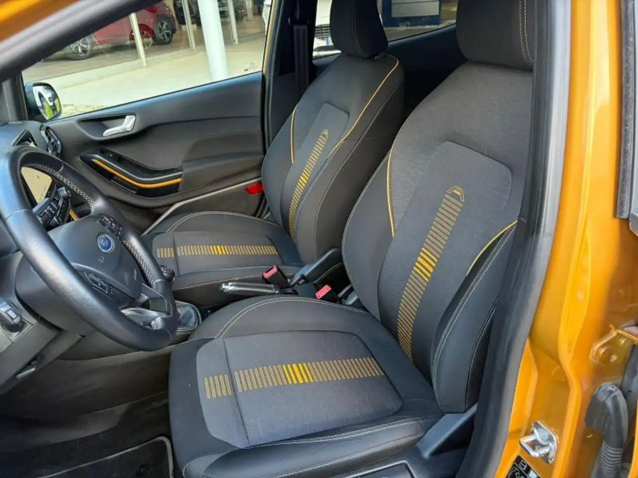 Ford Fiesta Active — photo 14
