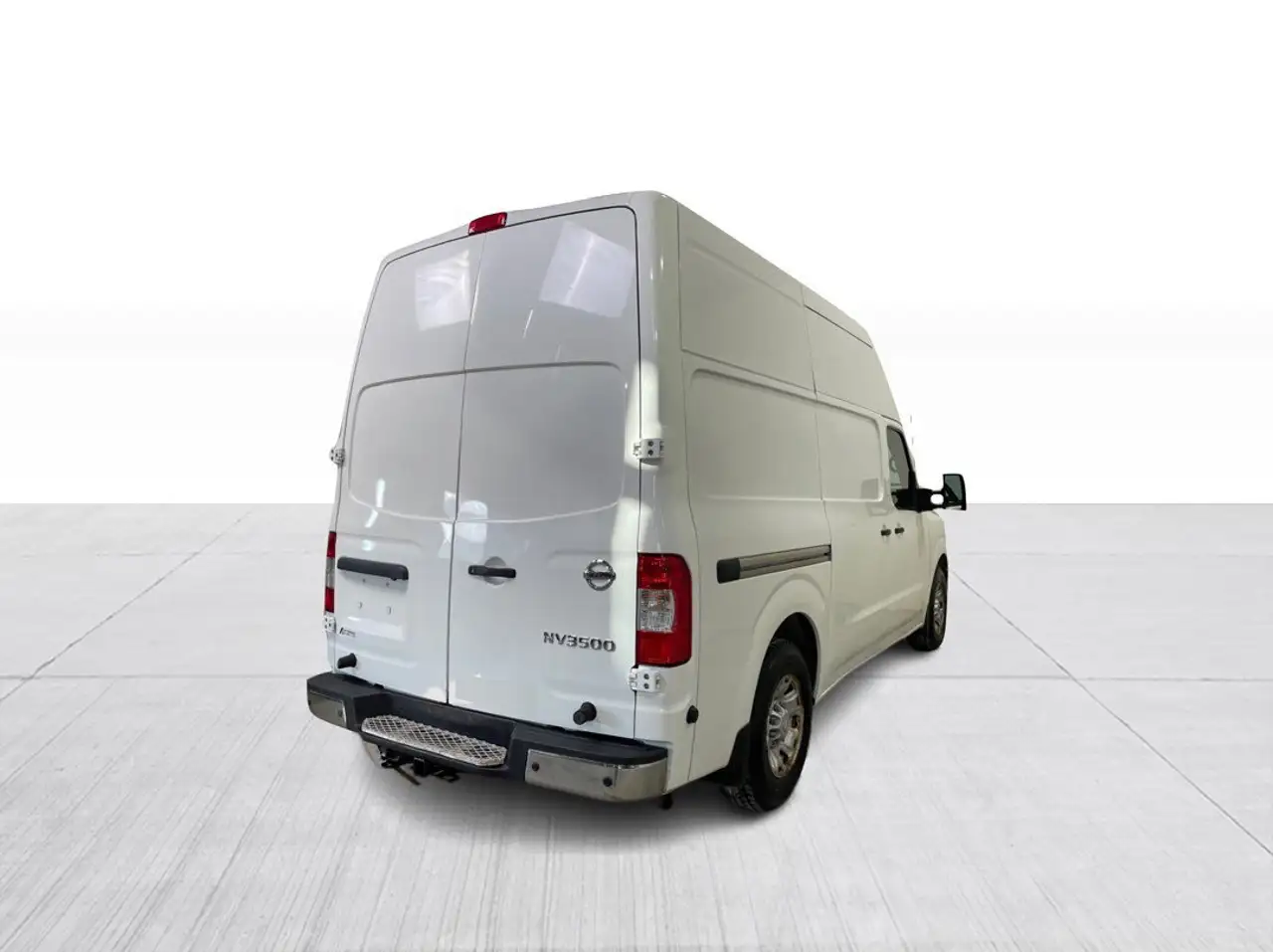 Nissan NV Cargo снимка Nissan NV Cargo