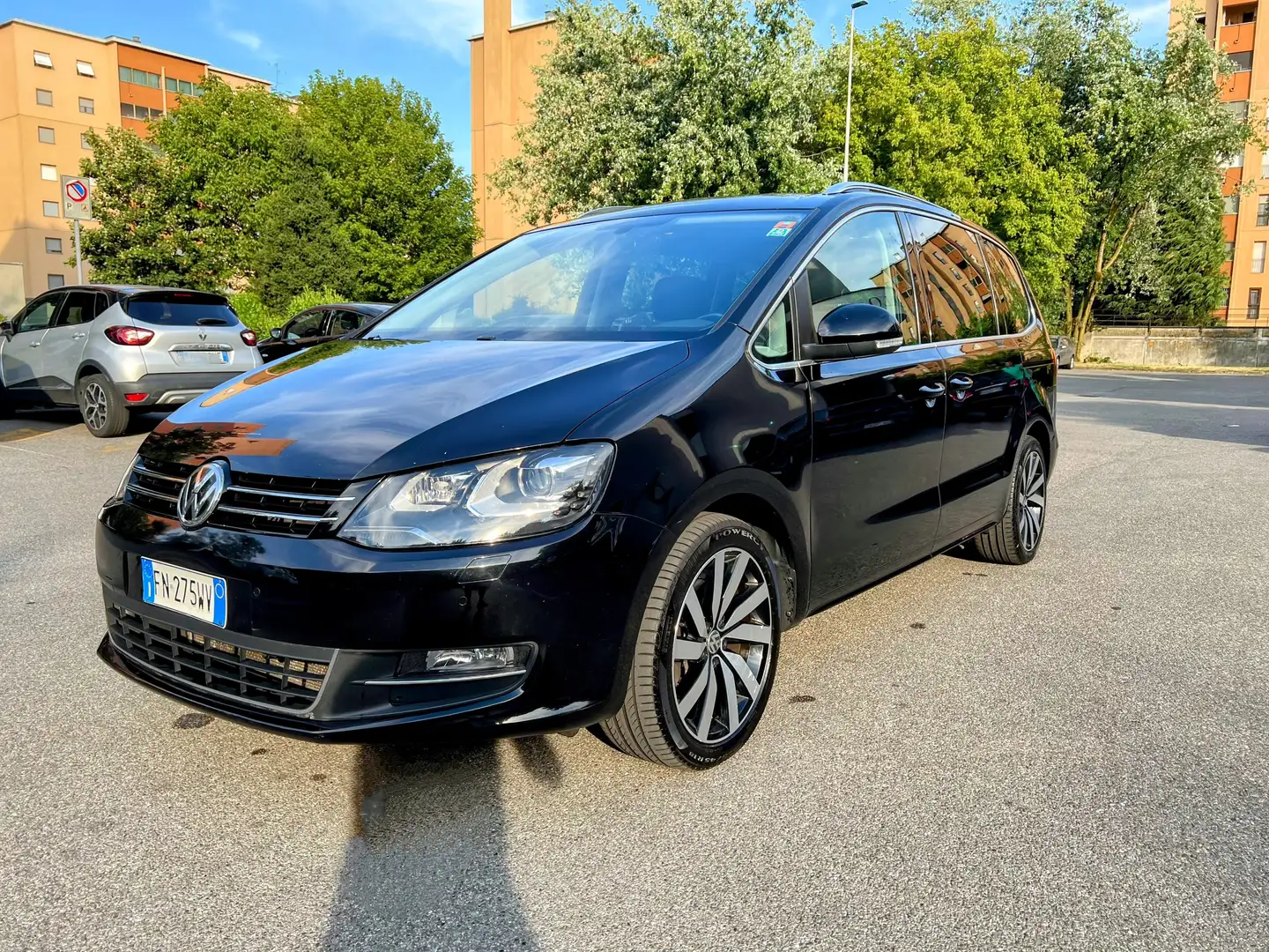 Volkswagen Sharan Sharan II 2015 2.0 tdi Executive 4motion 184cv dsg Nero - 1
