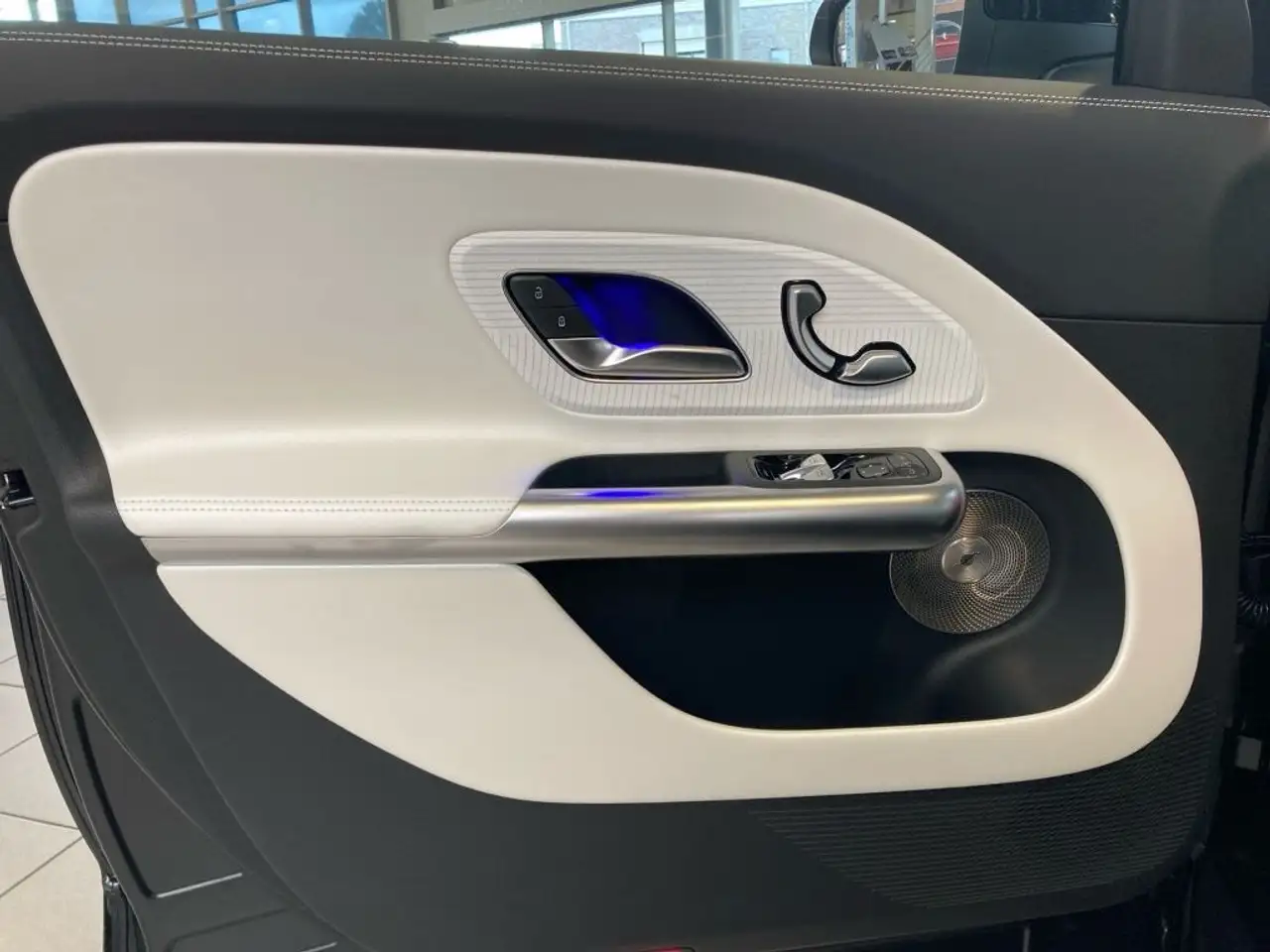 Mercedes-Benz GLB 2026