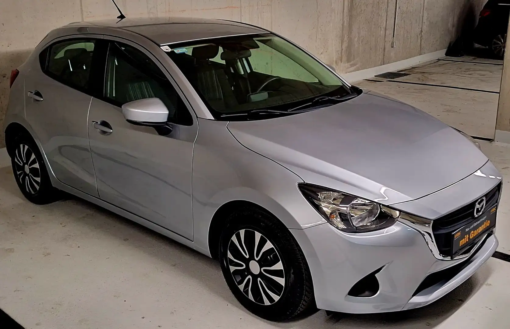 Mazda 2 G75 Emotion - 2