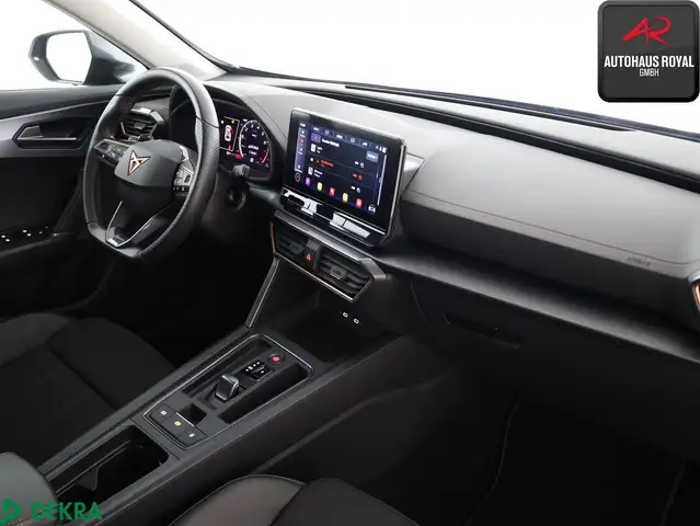 Cupra Formentor view 11