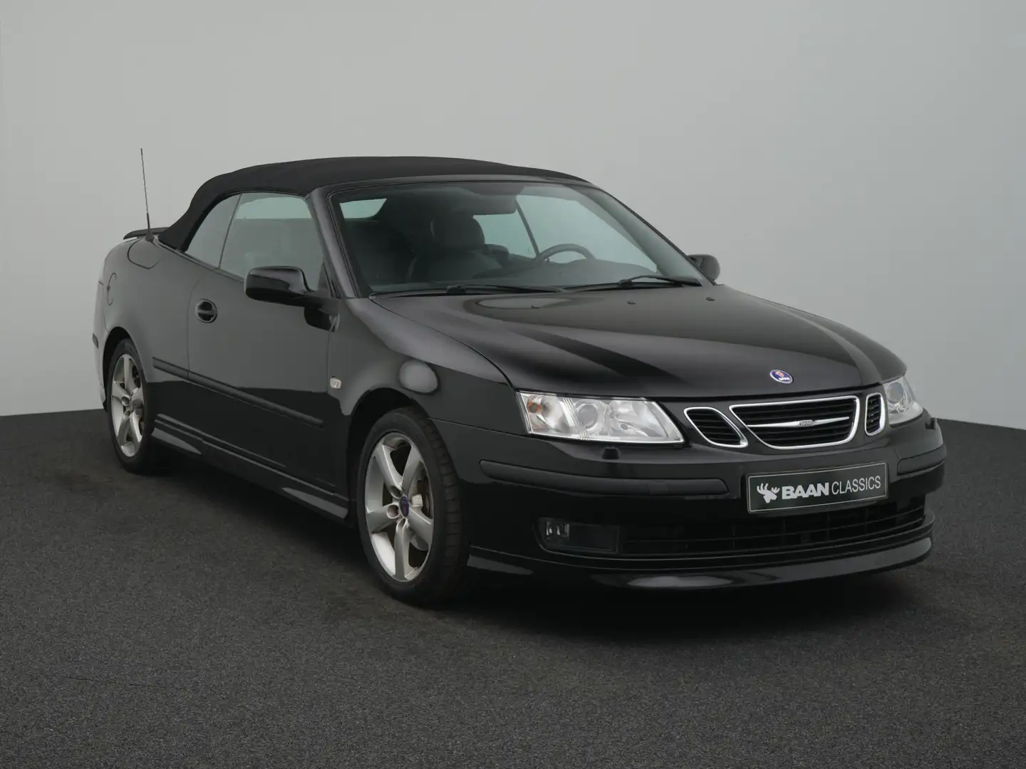 Saab 9-3 Cabrio 2.0t Vector | Lage km stand! | Top onderhou Zwart - 2